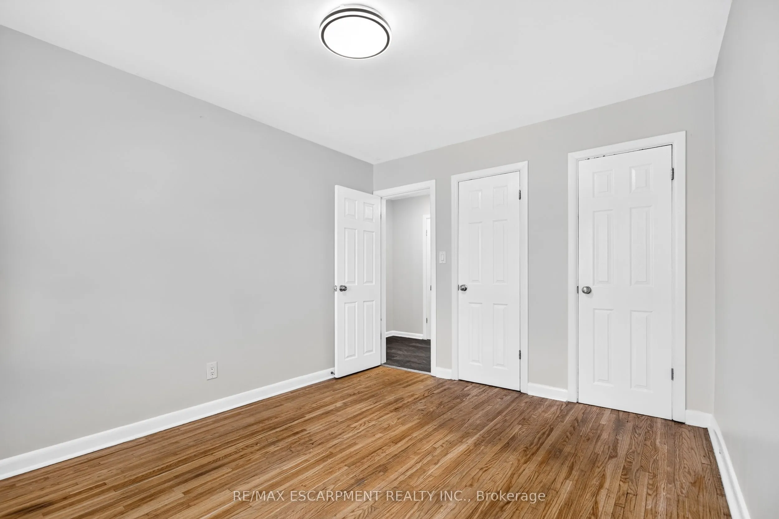 3 Applewood Avenue #3