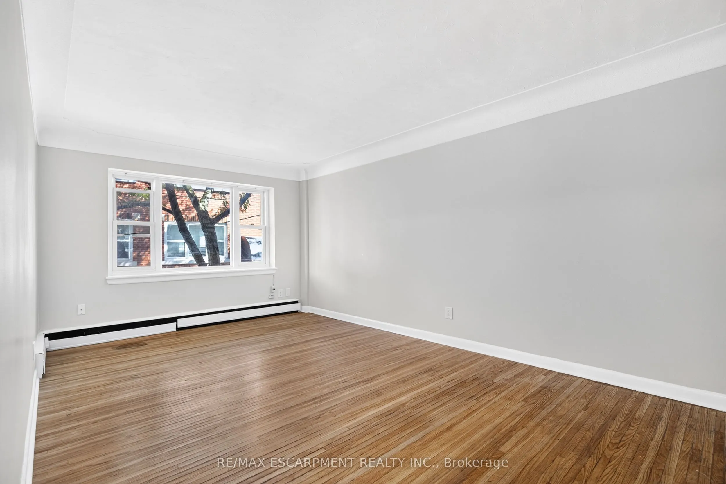 3 Applewood Avenue #3
