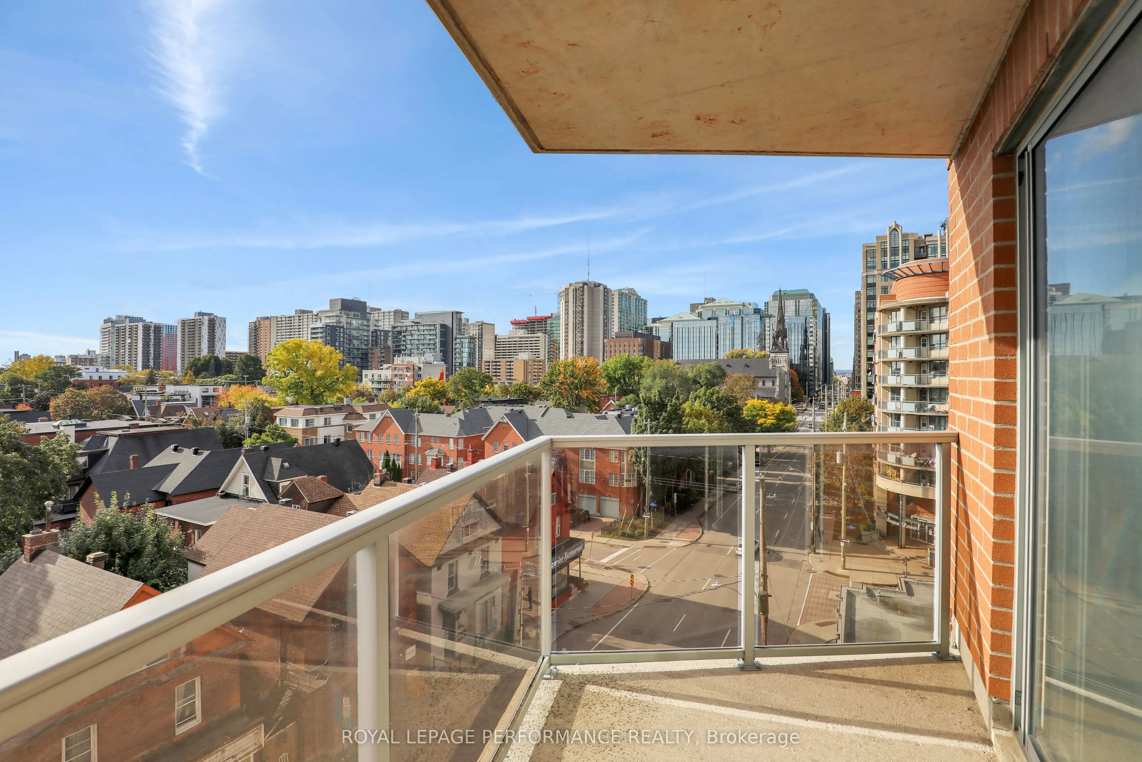 429 SOMERSET Street W #712