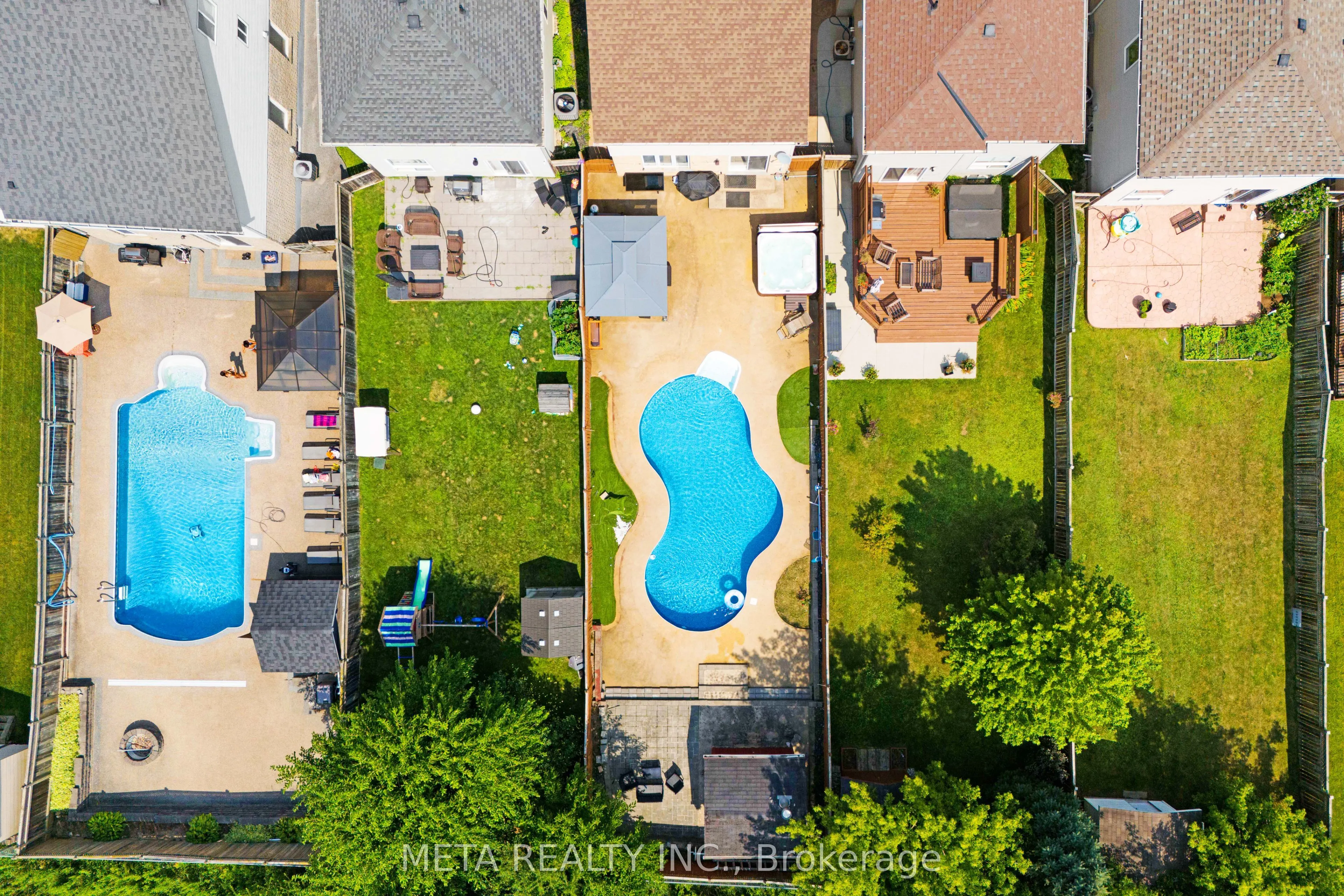 497 Langlaw Drive