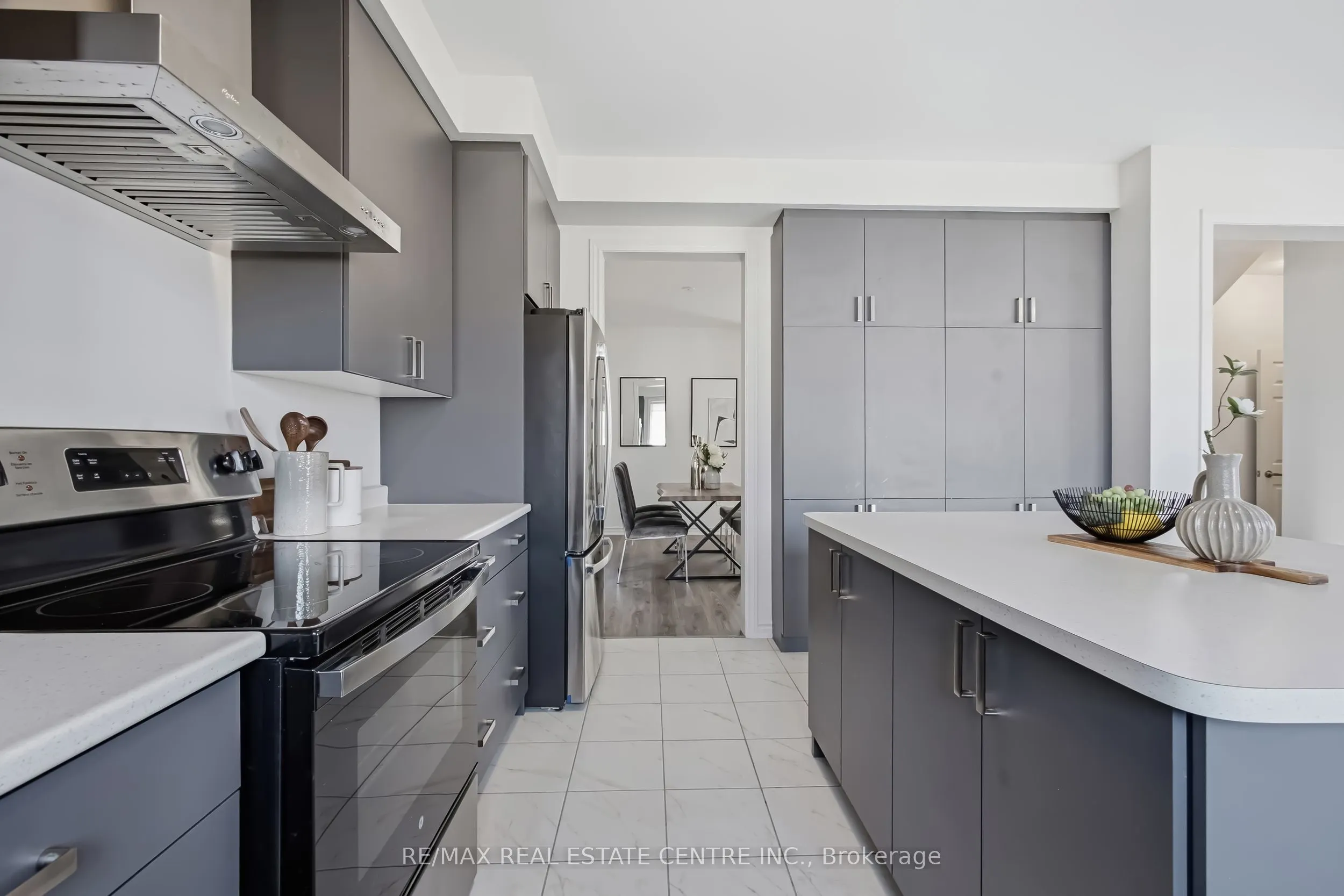 123 REA Drive