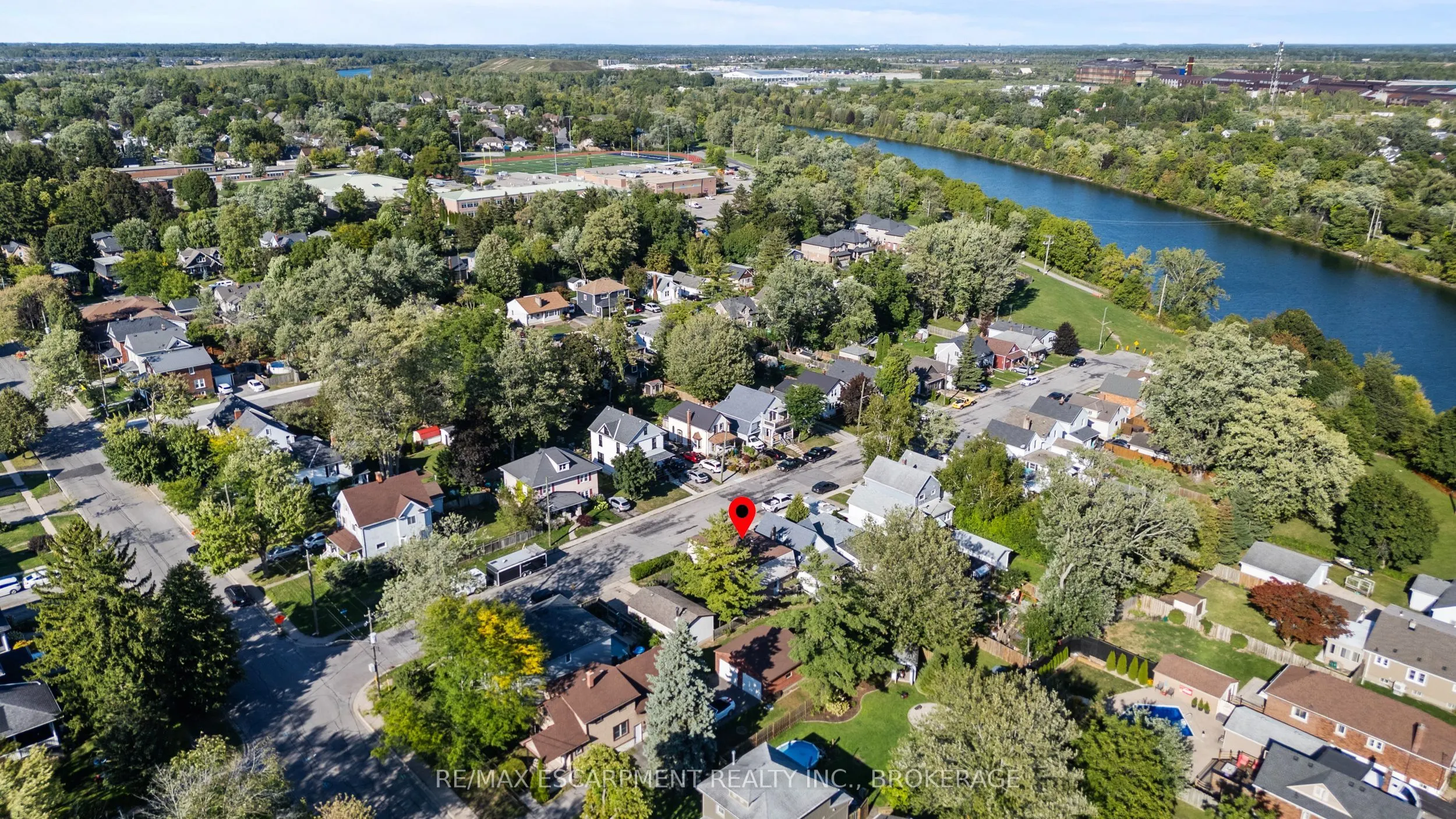 15 MCCORMICK Street #Upper