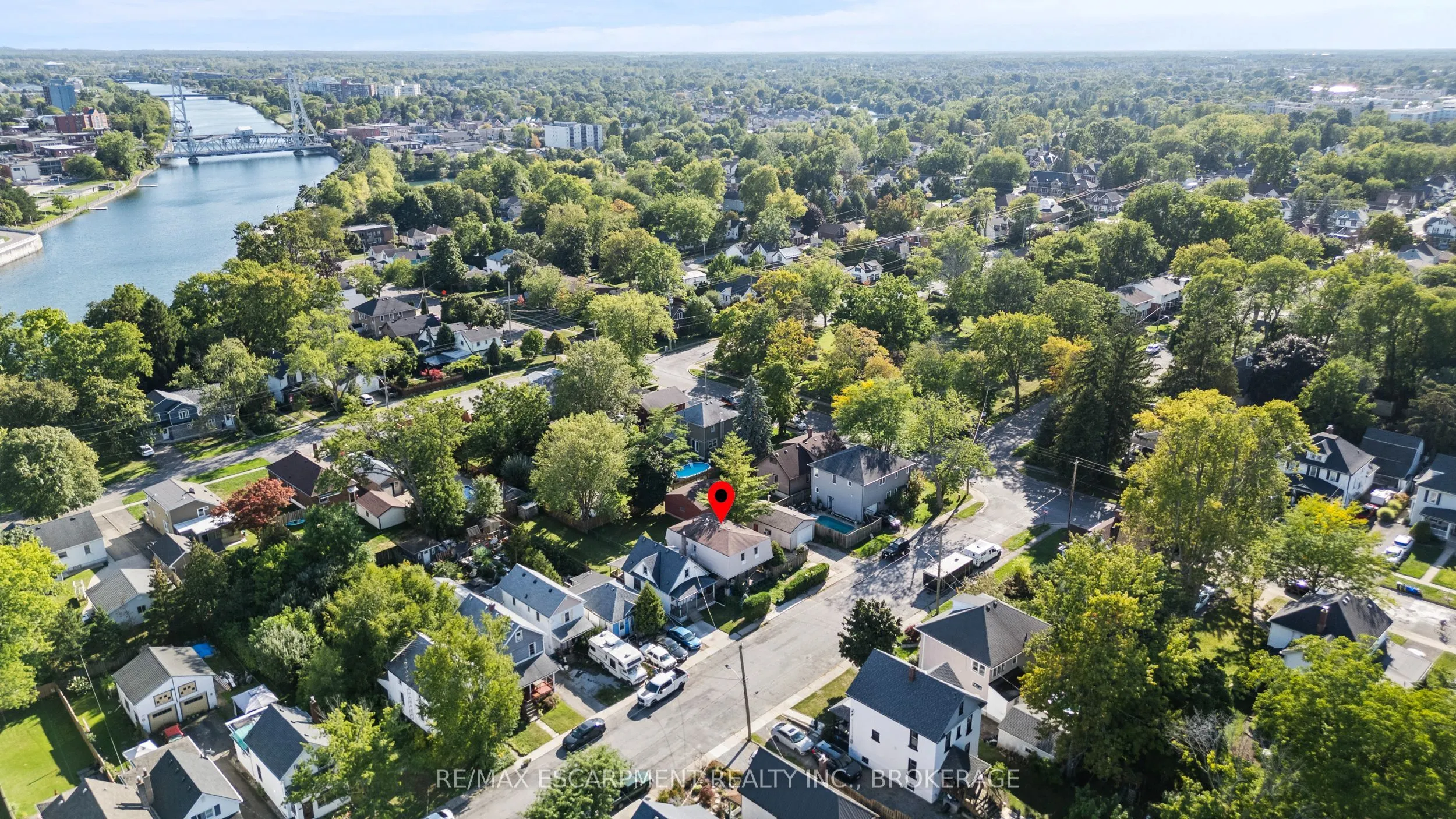 15 MCCORMICK Street #Upper