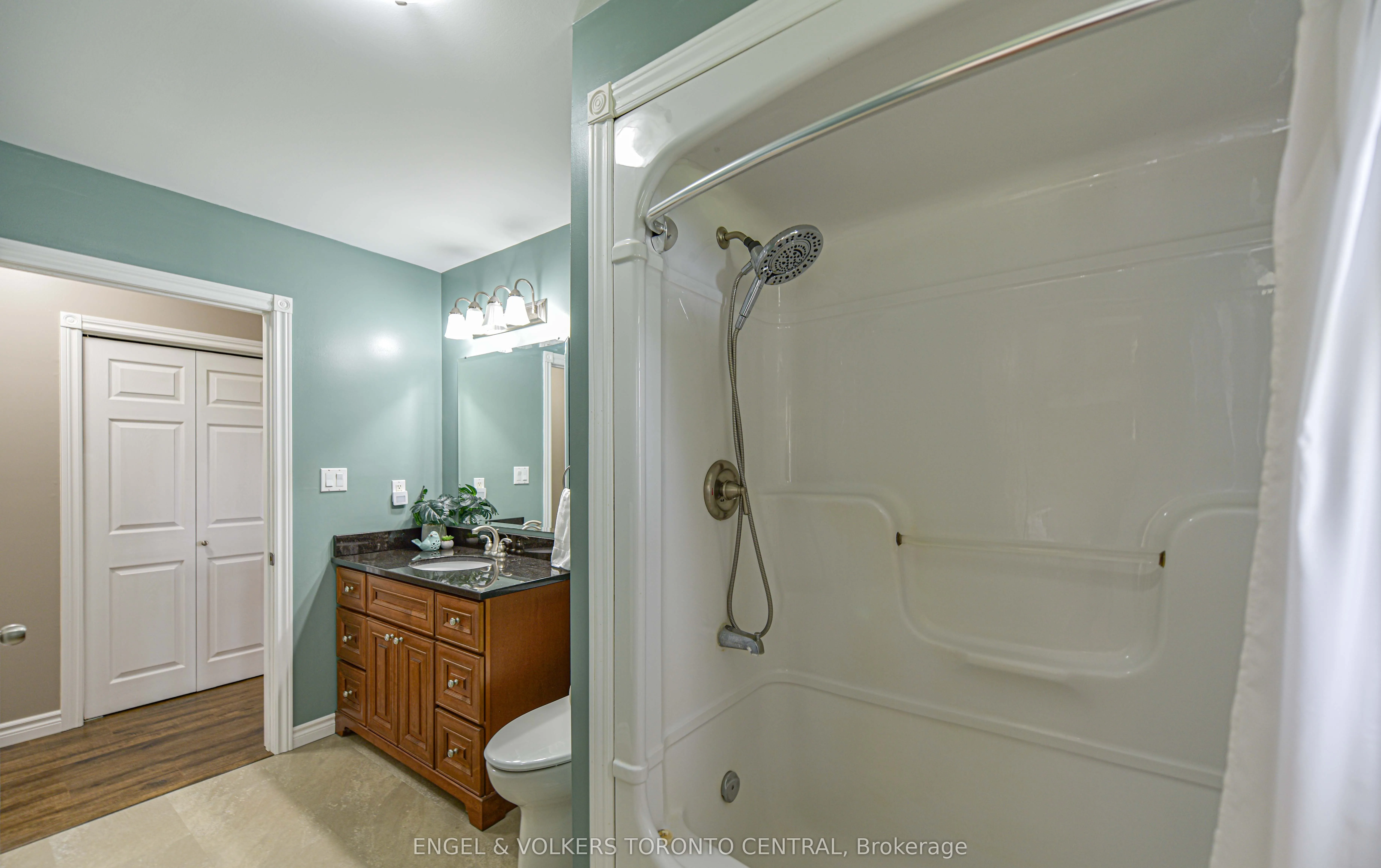 3516 Kirkfield Road