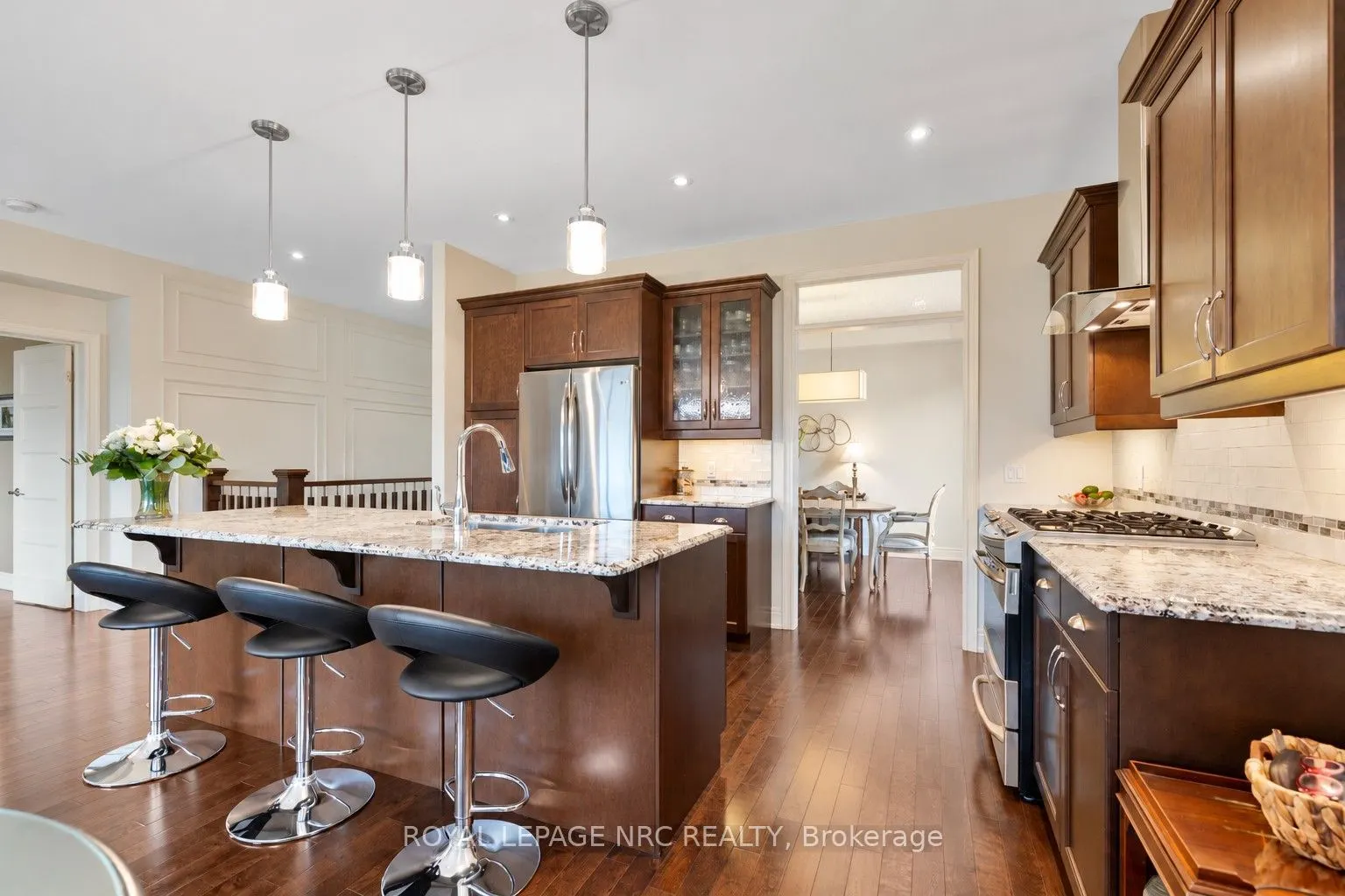 295 Creekside Drive