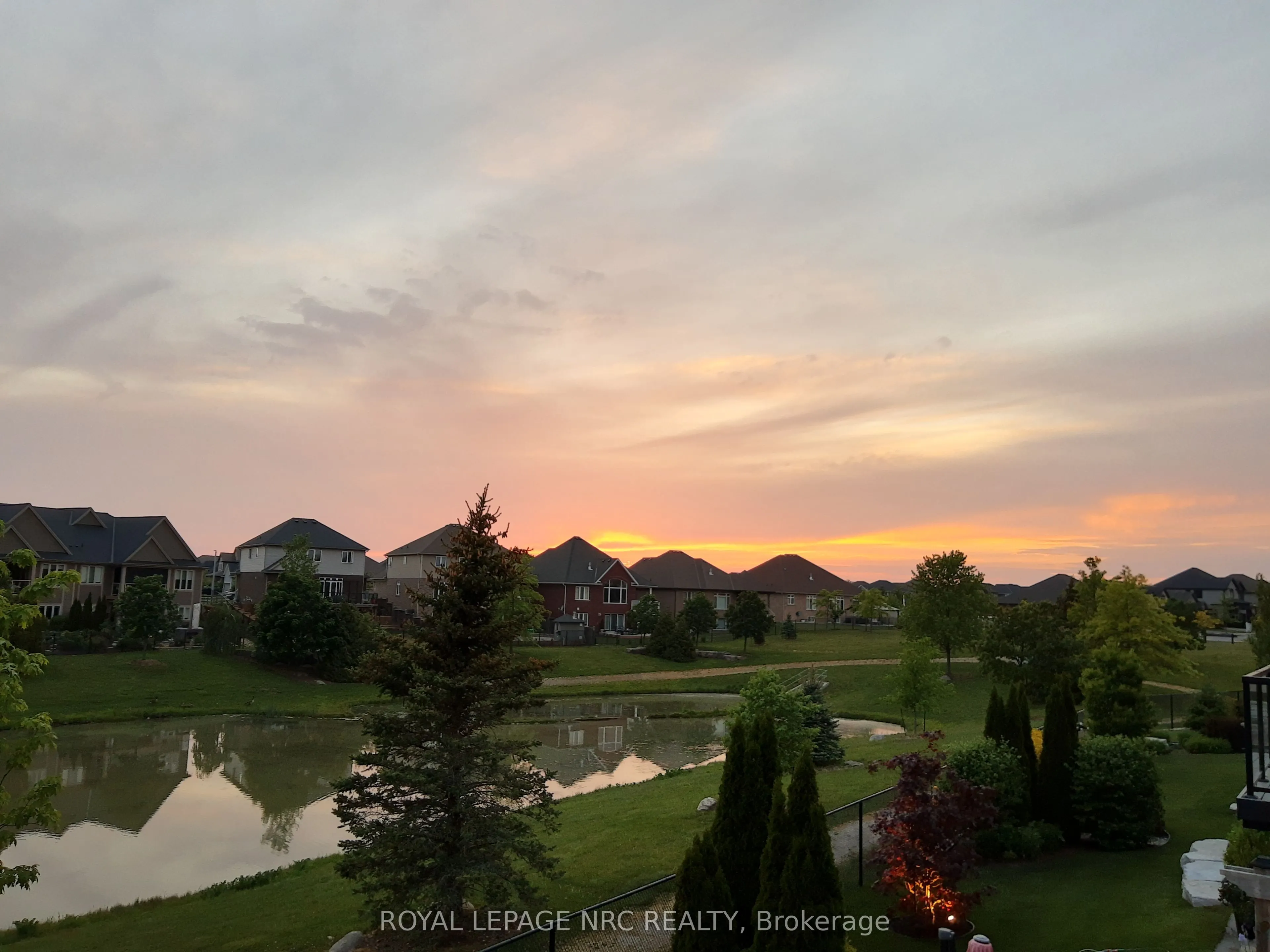 295 Creekside Drive