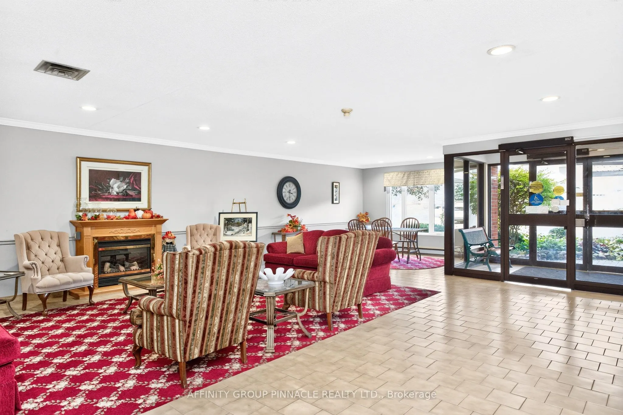 1 Heritage Way #206
