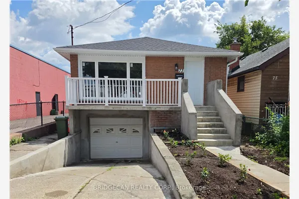 73 Adair Avenue S