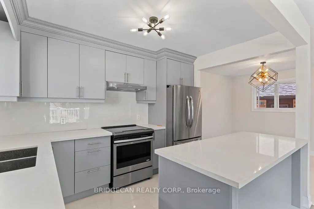 73 Adair Avenue S