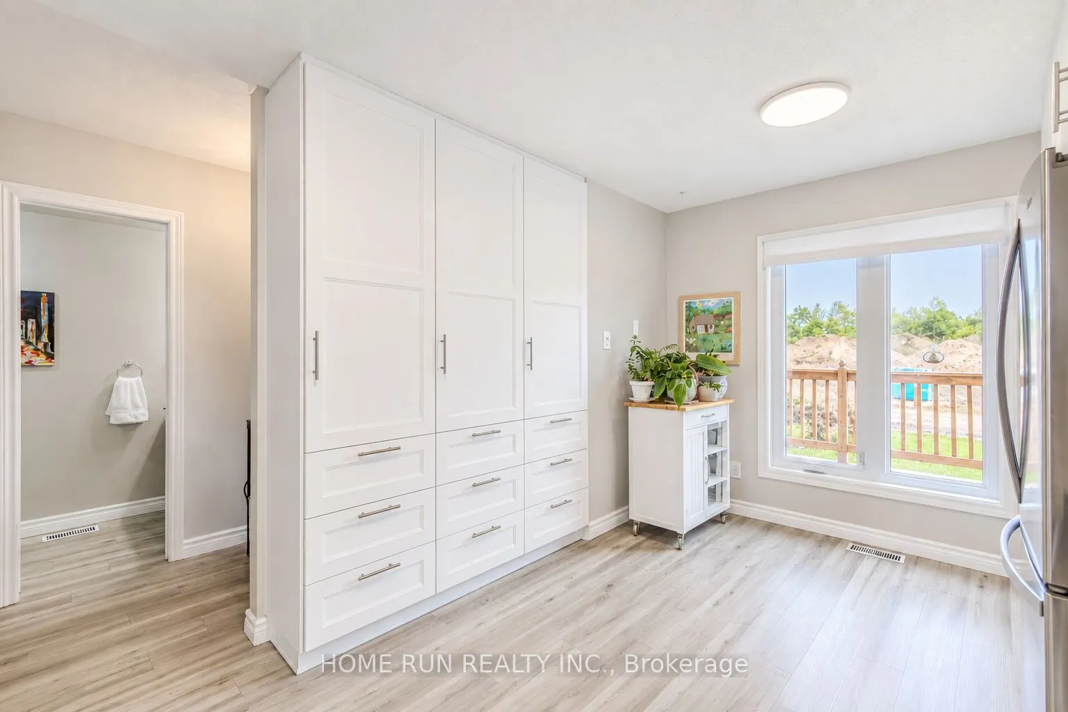 57 Fair Oaks Crescent