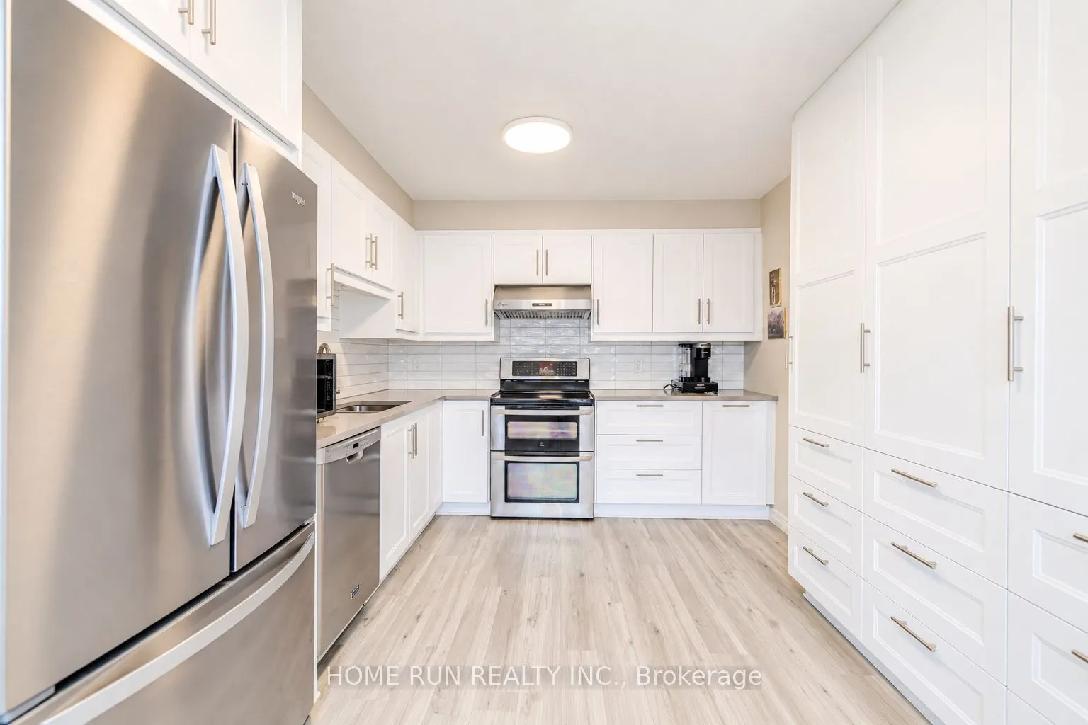 57 Fair Oaks Crescent