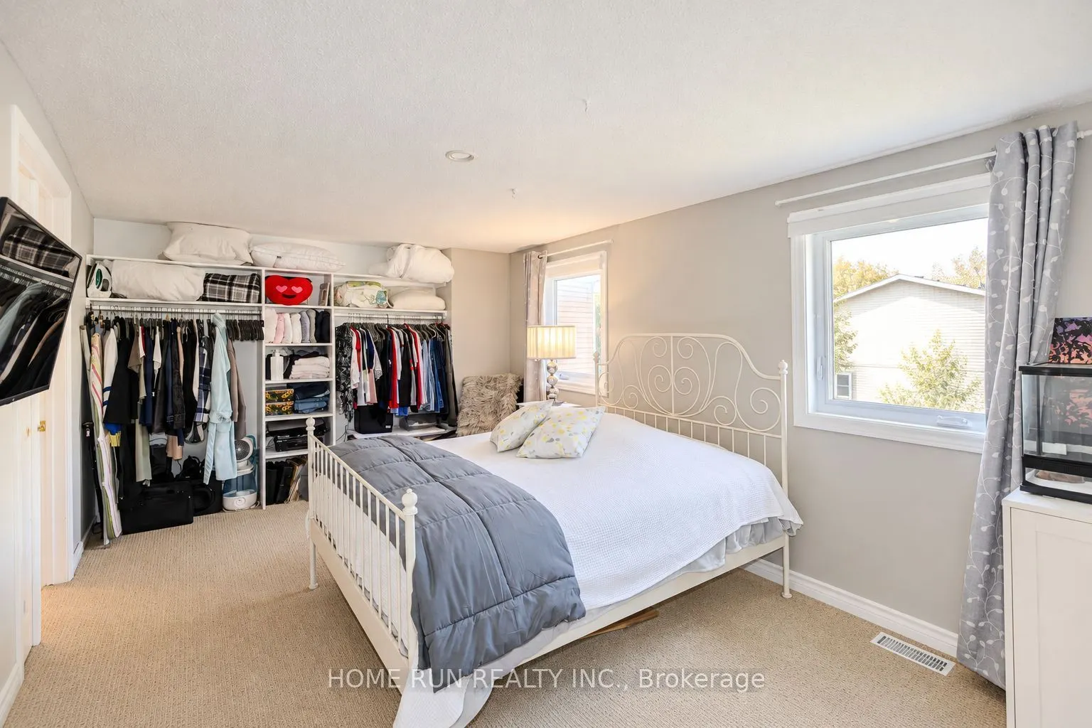 57 Fair Oaks Crescent