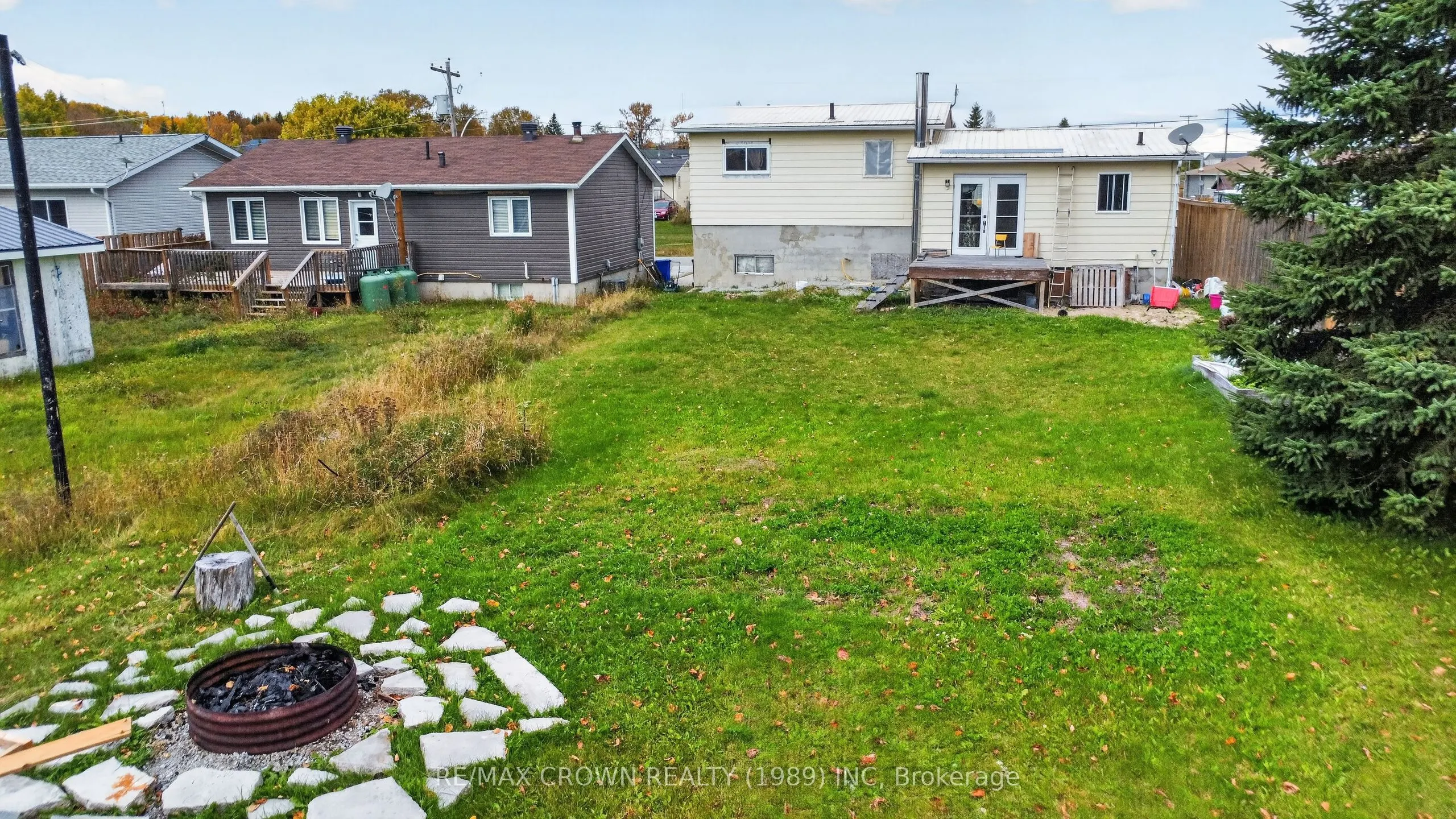 24 Cedar Avenue