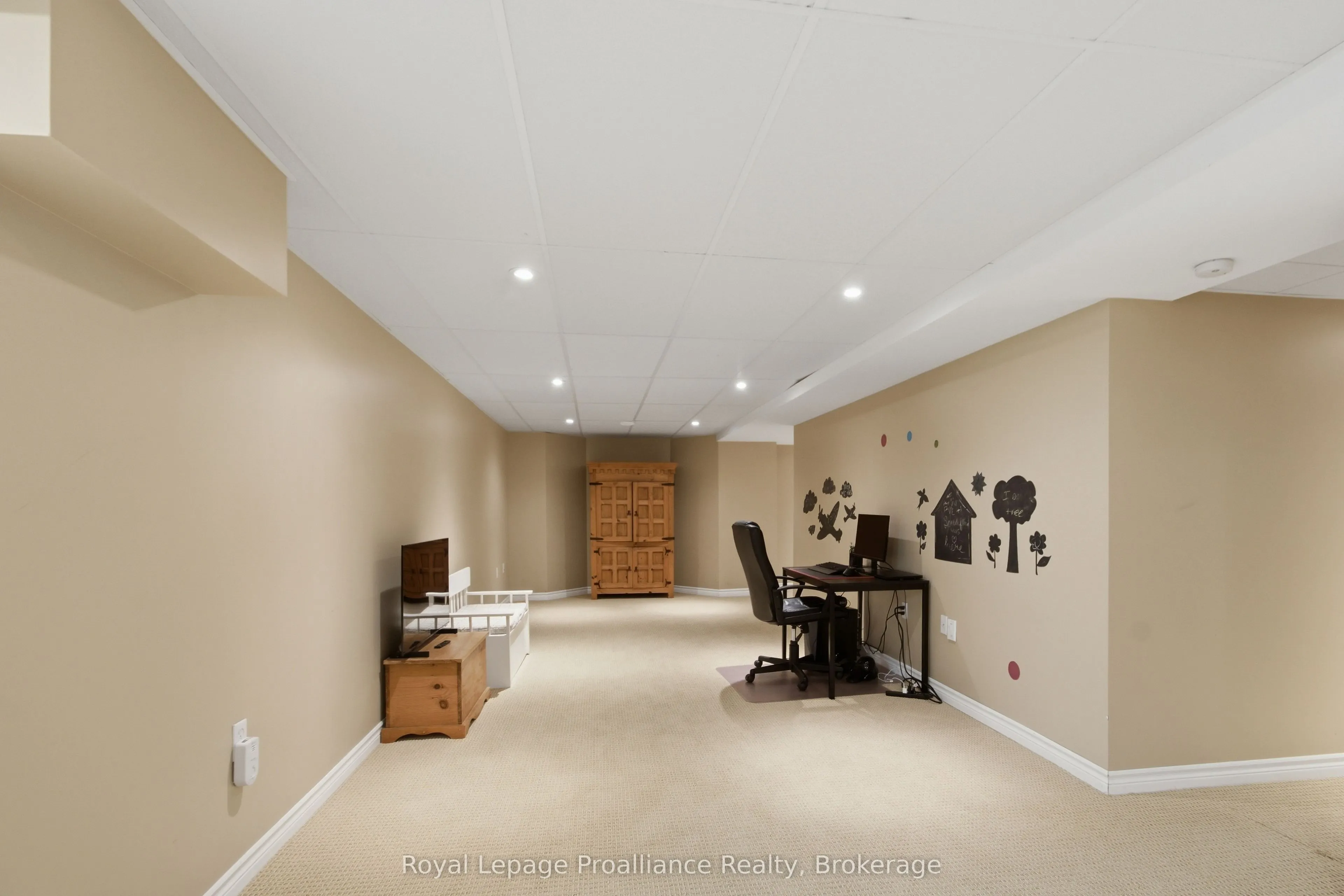 27 Hastings Park Drive