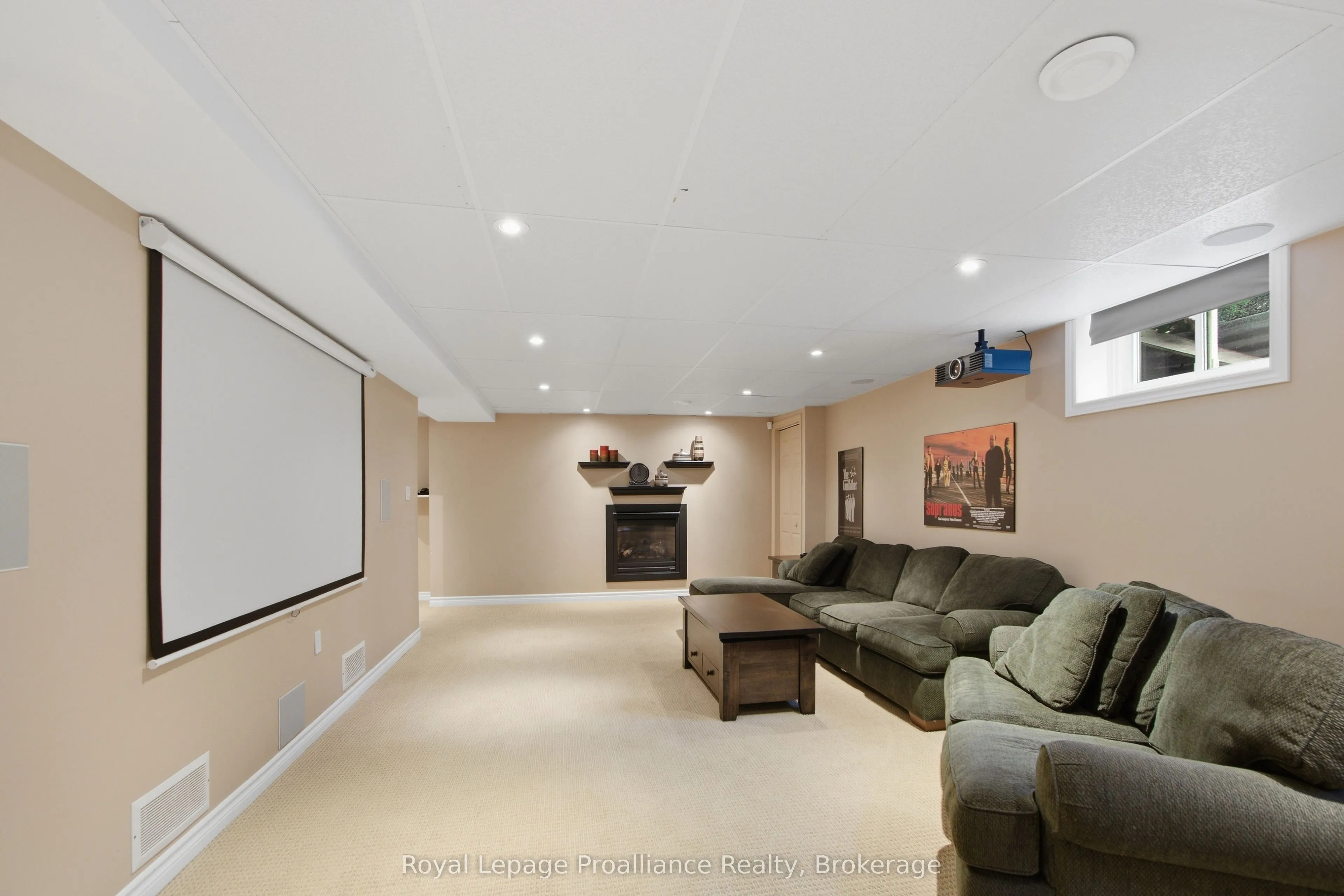 27 Hastings Park Drive