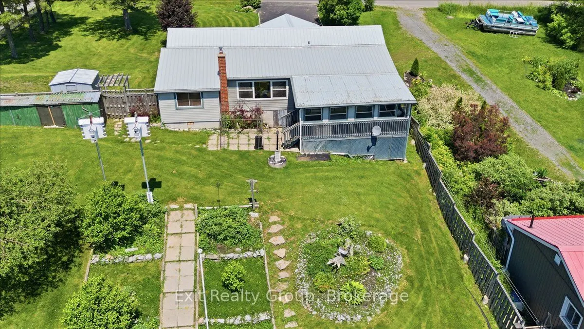 1083 Lakeside Drive