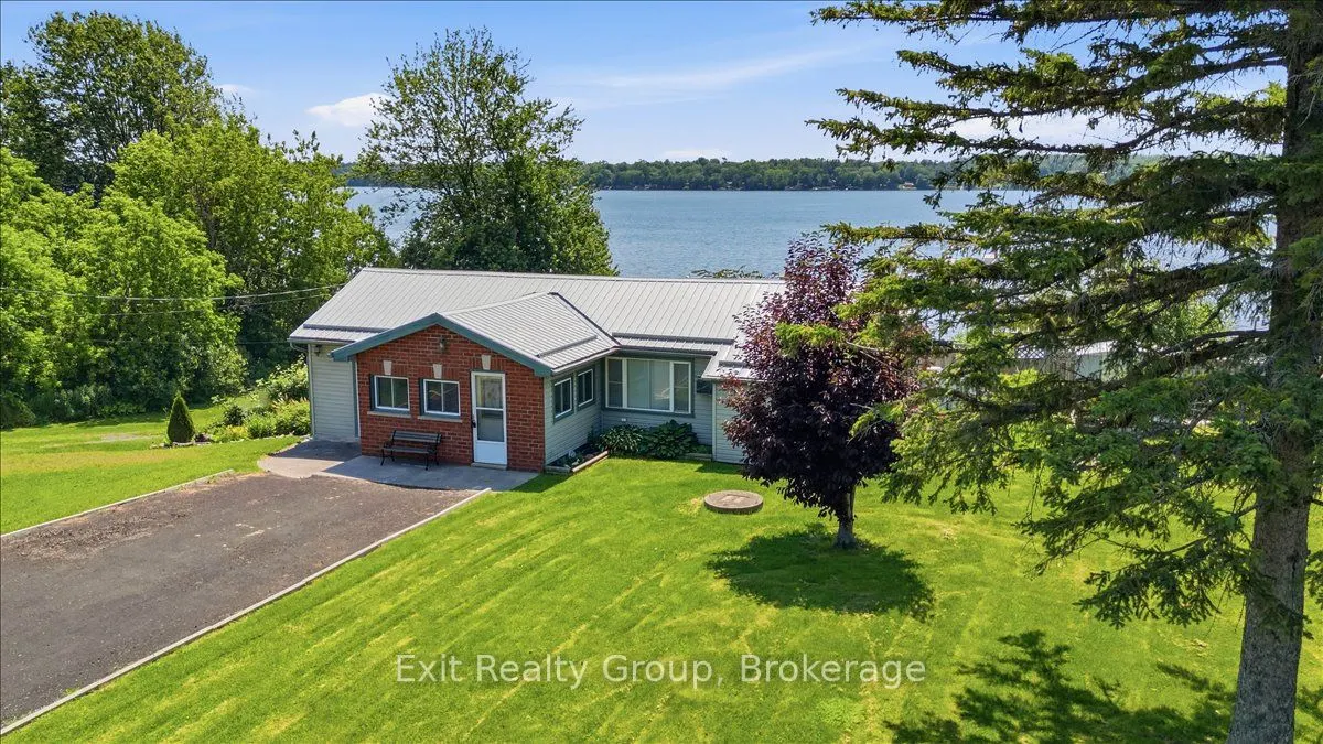 1083 Lakeside Drive