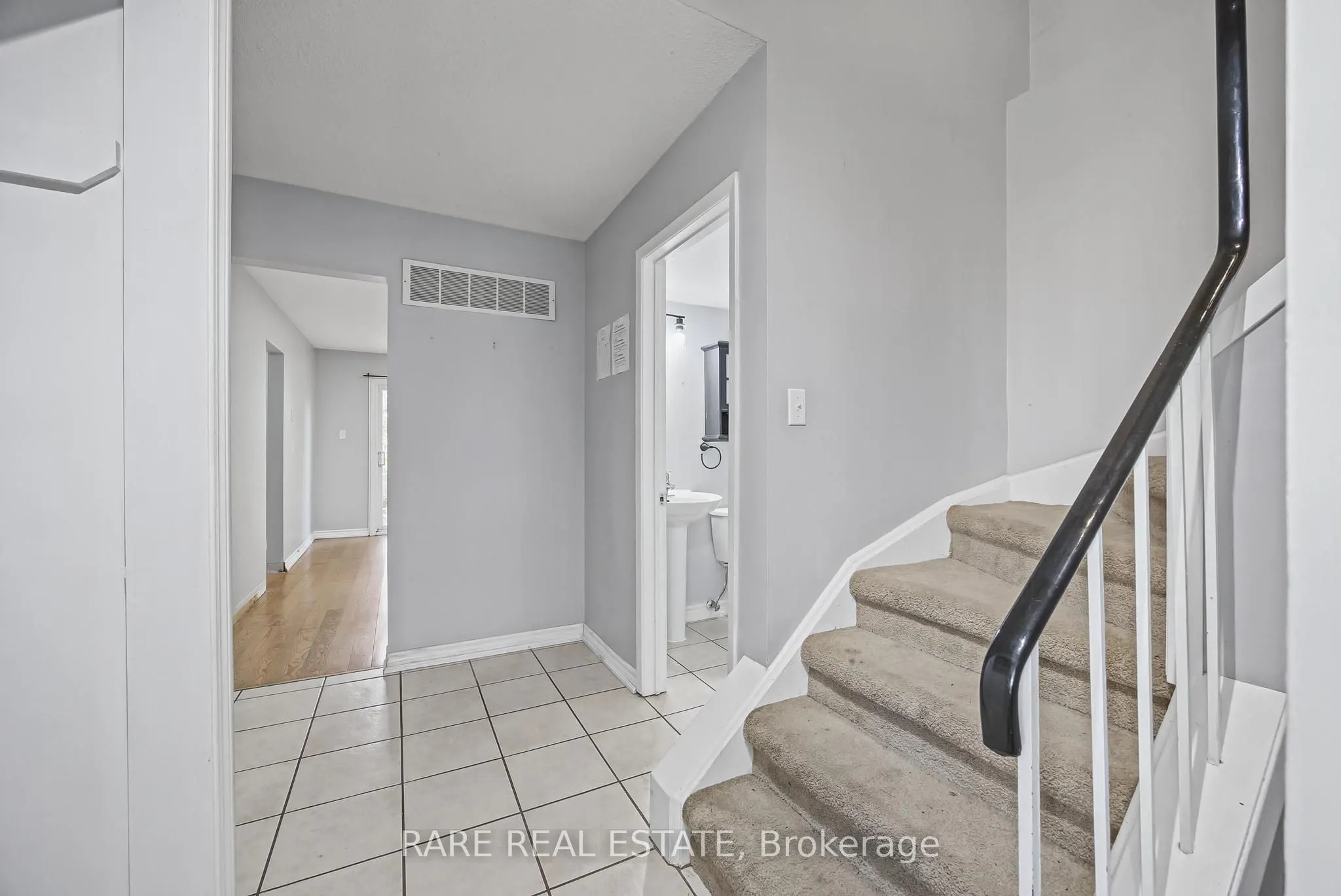 17 Glaceport Avenue