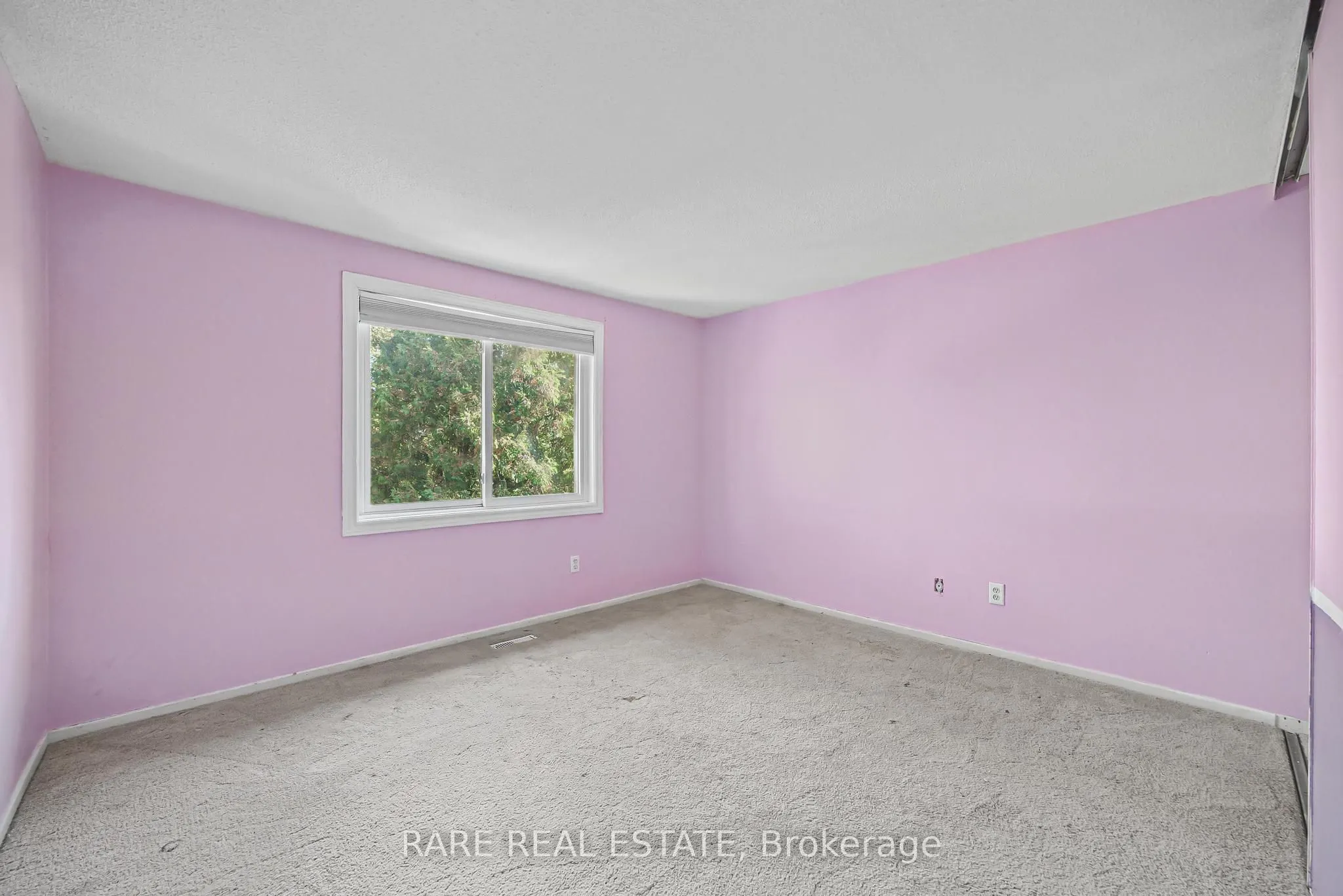 17 Glaceport Avenue