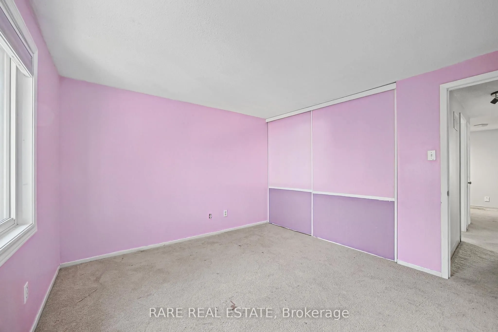 17 Glaceport Avenue