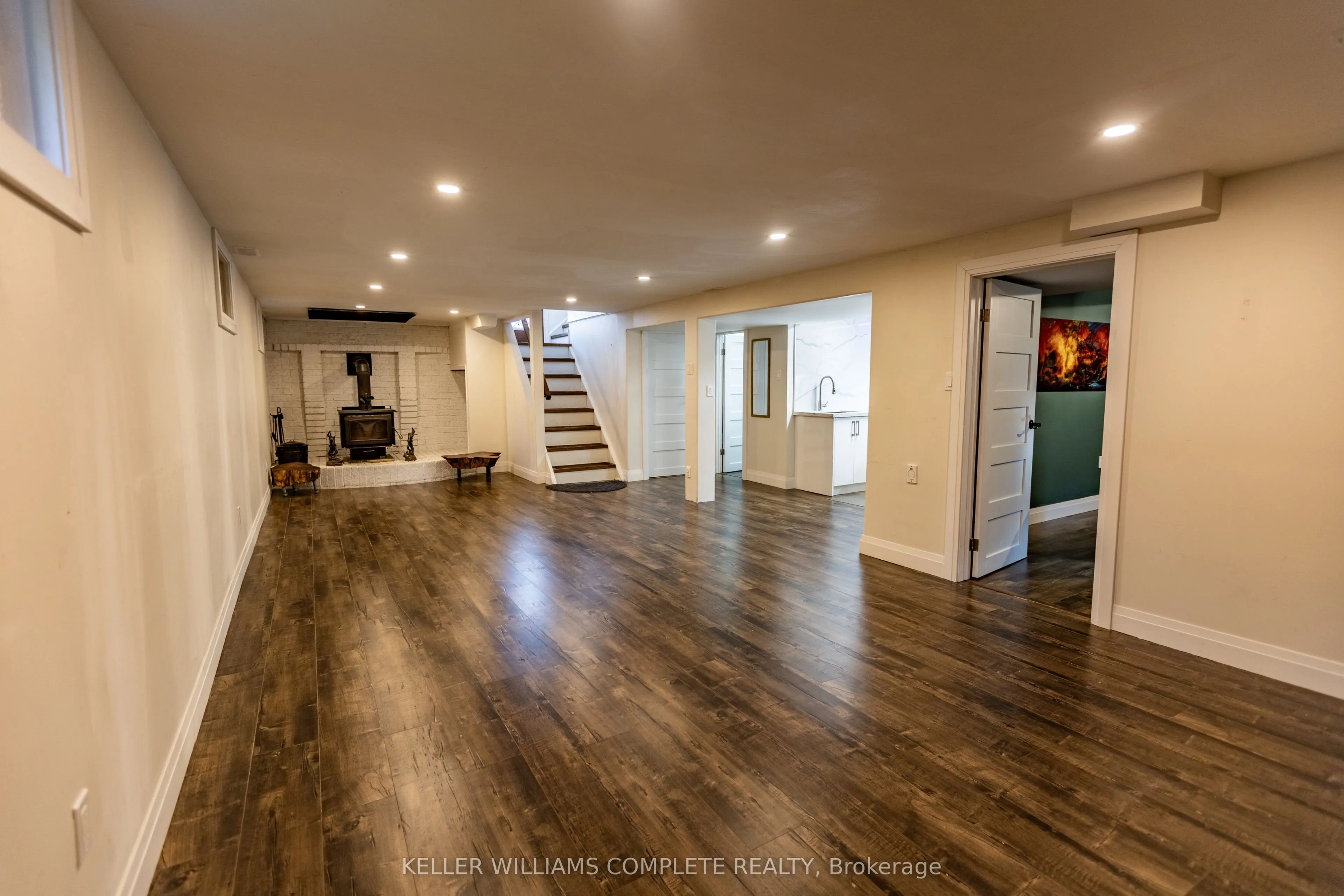 9 Glen Avenue