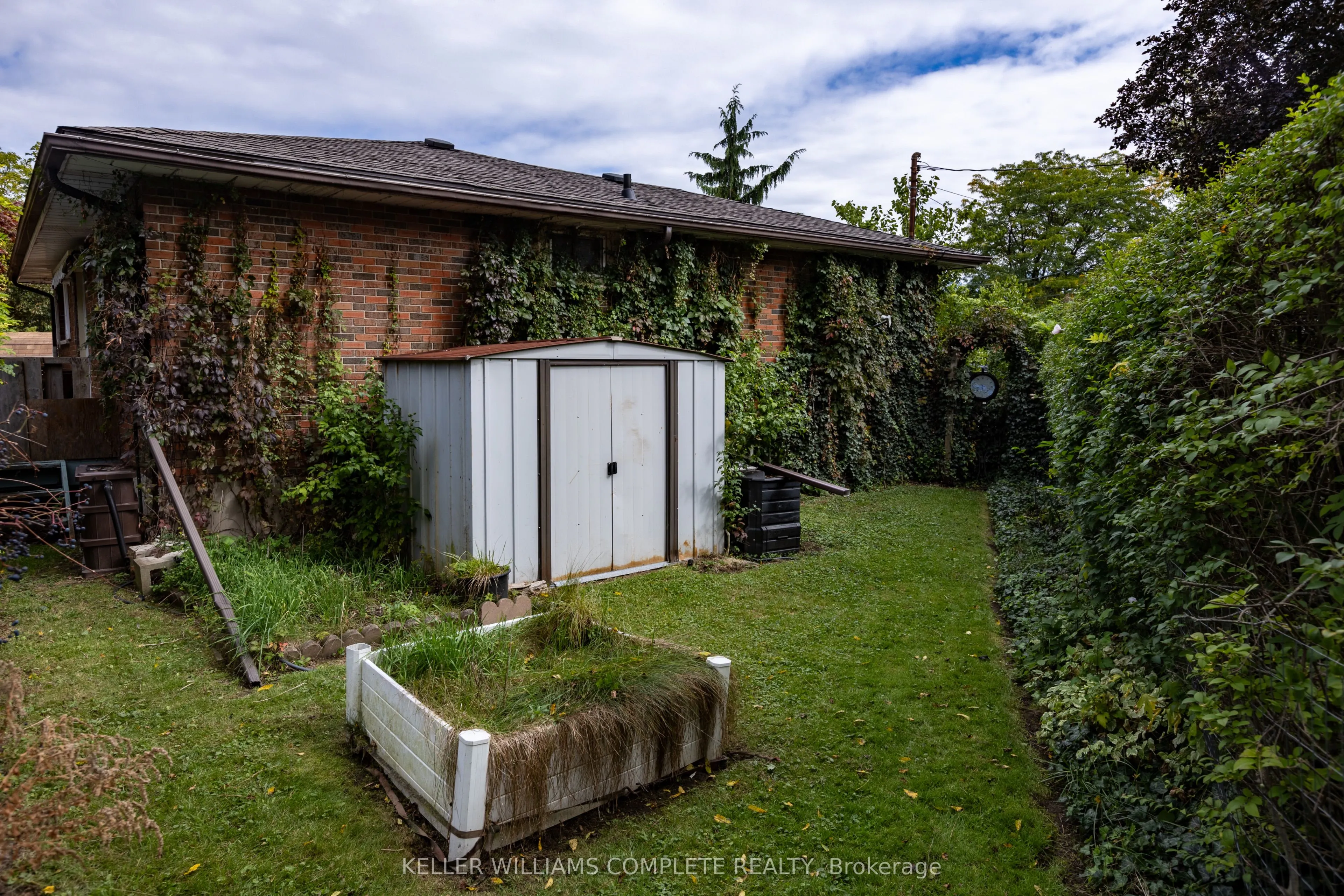 9 Glen Avenue