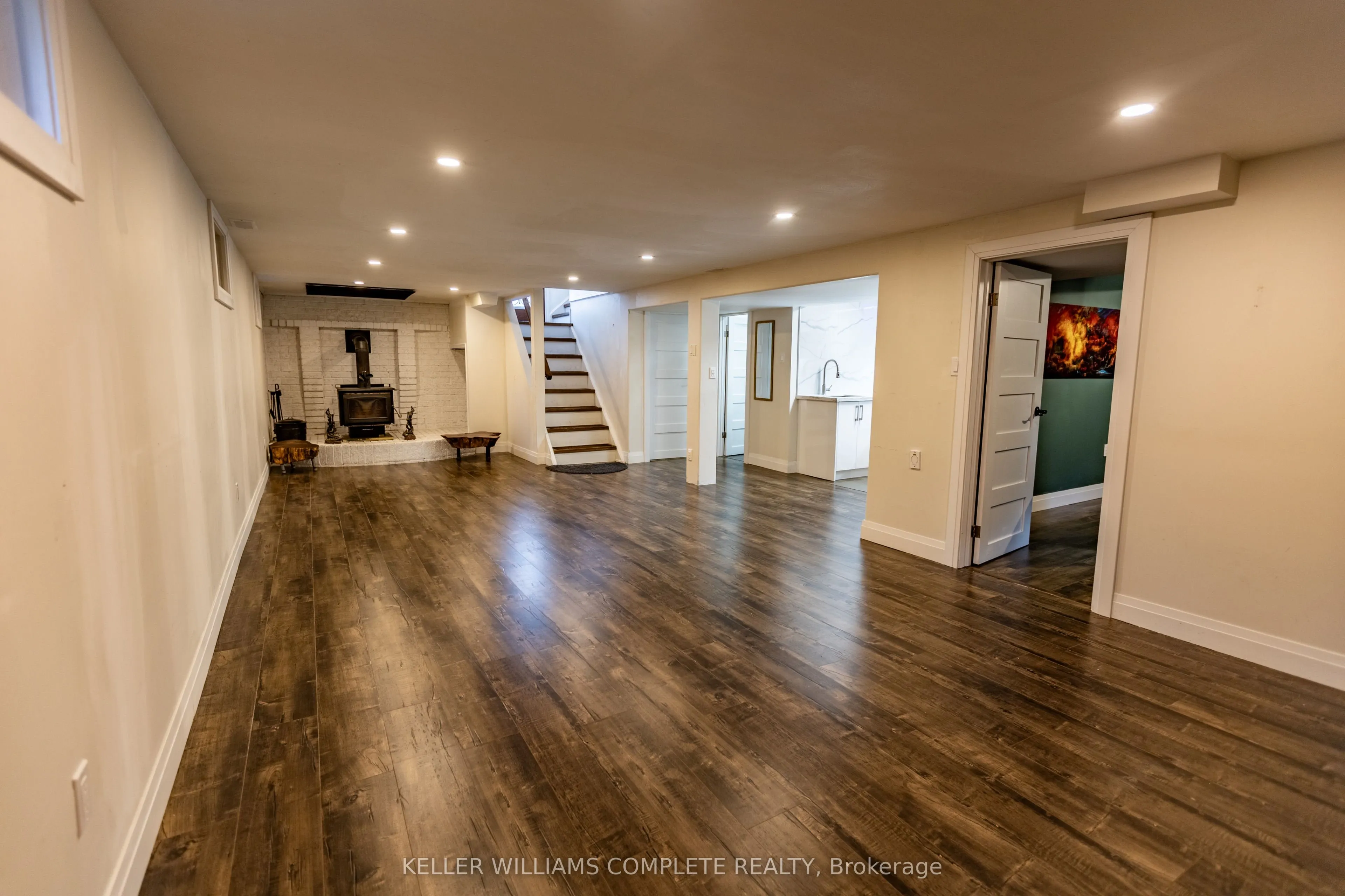 9 Glen Avenue
