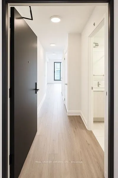 1 Jarvis Street E #922