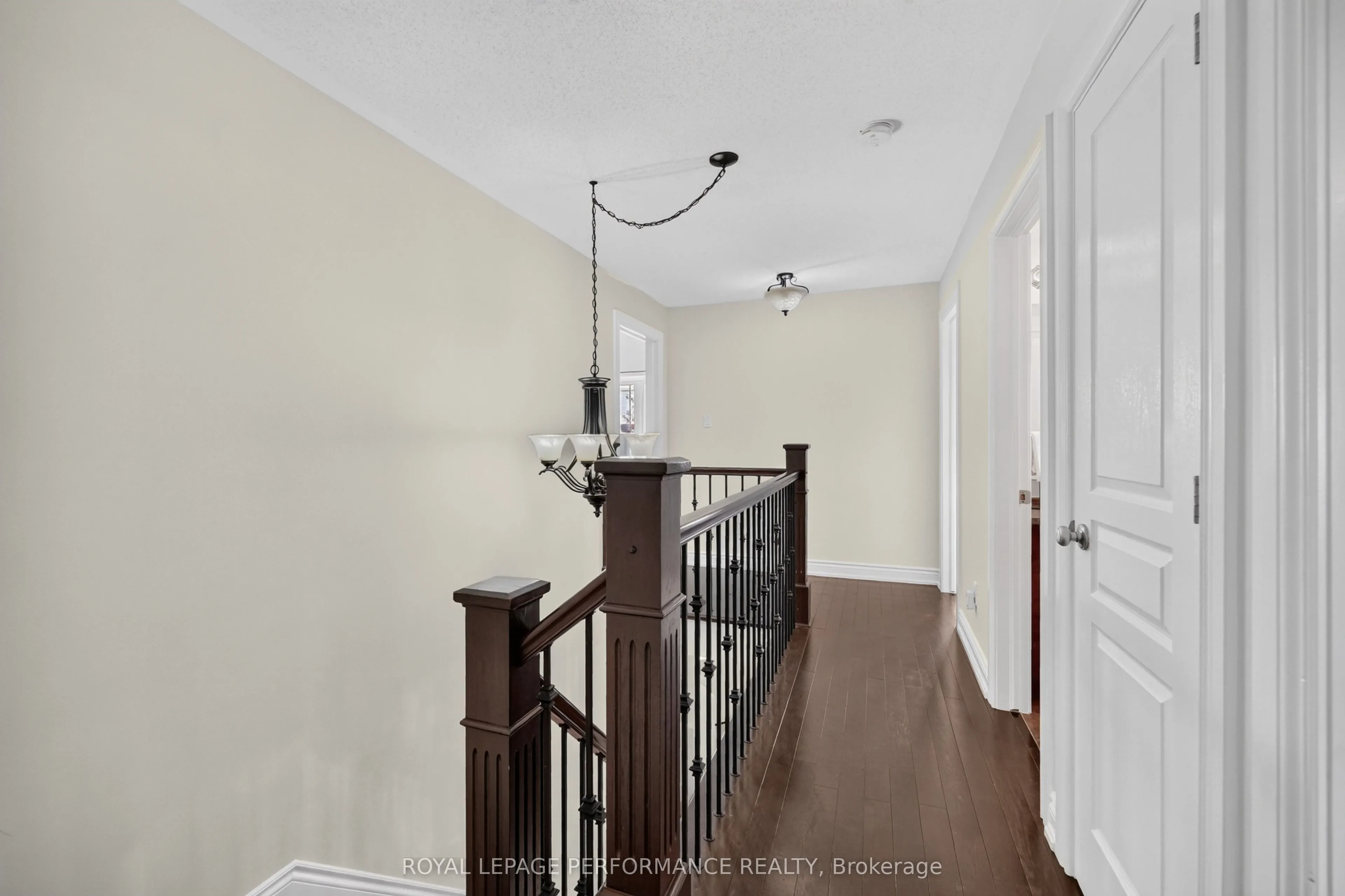 149 Topaze Crescent