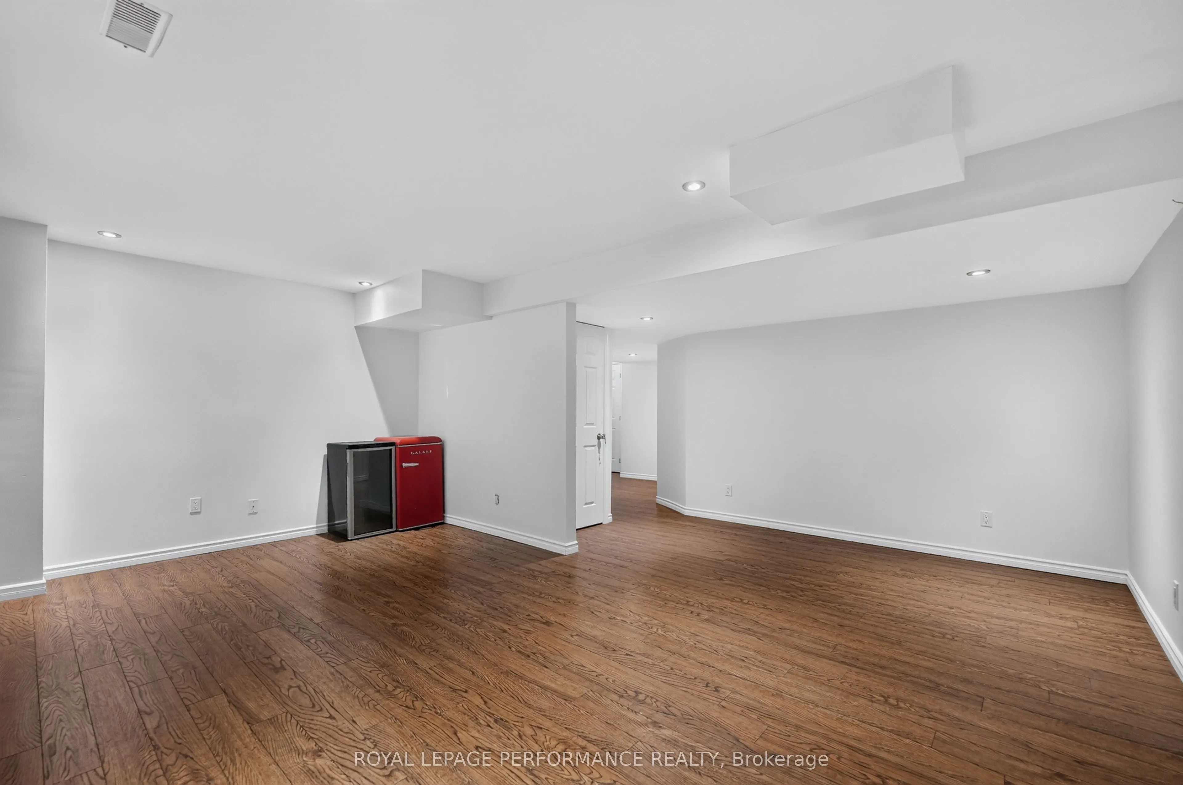 149 Topaze Crescent