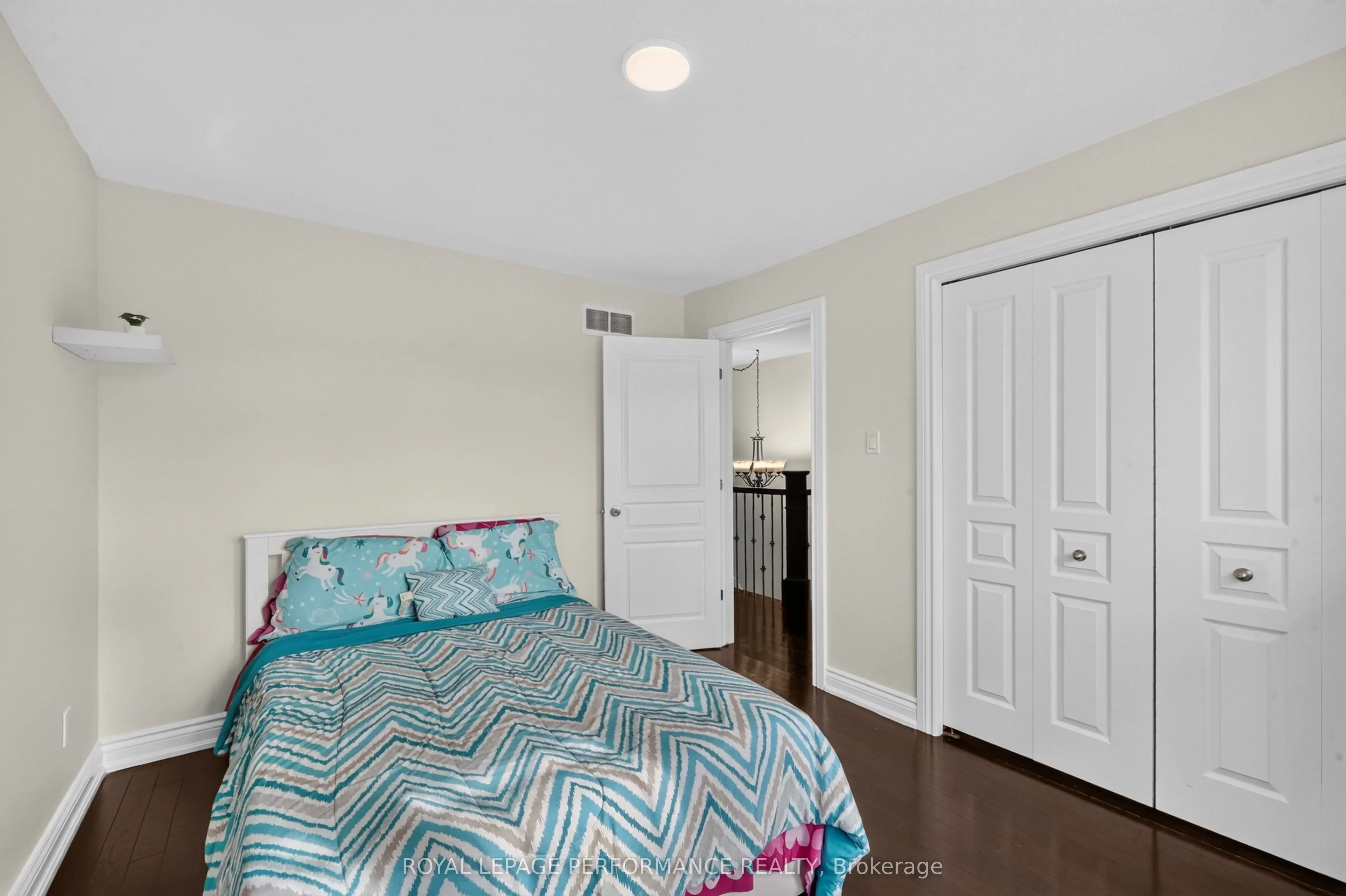 149 Topaze Crescent