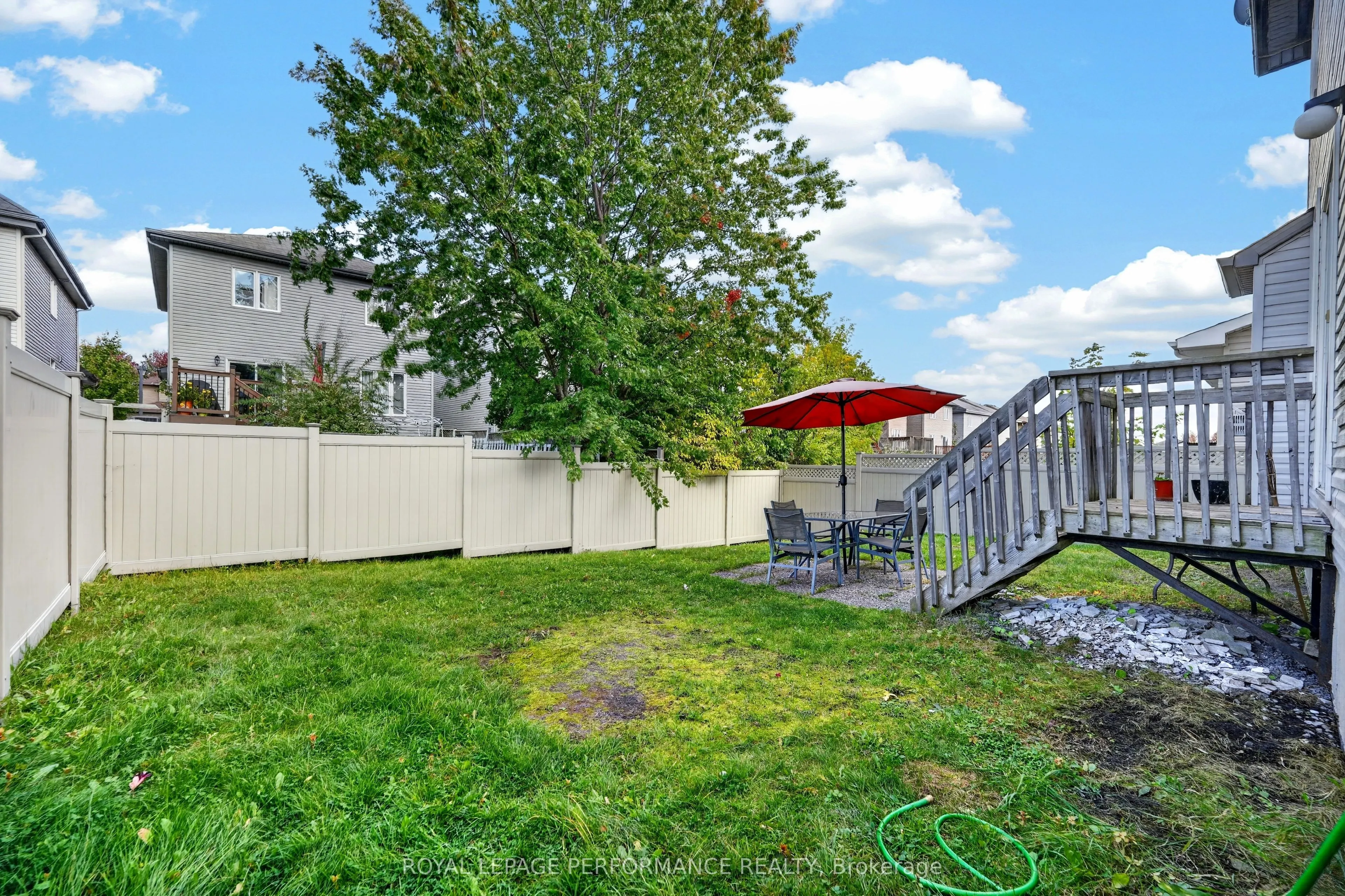 149 Topaze Crescent