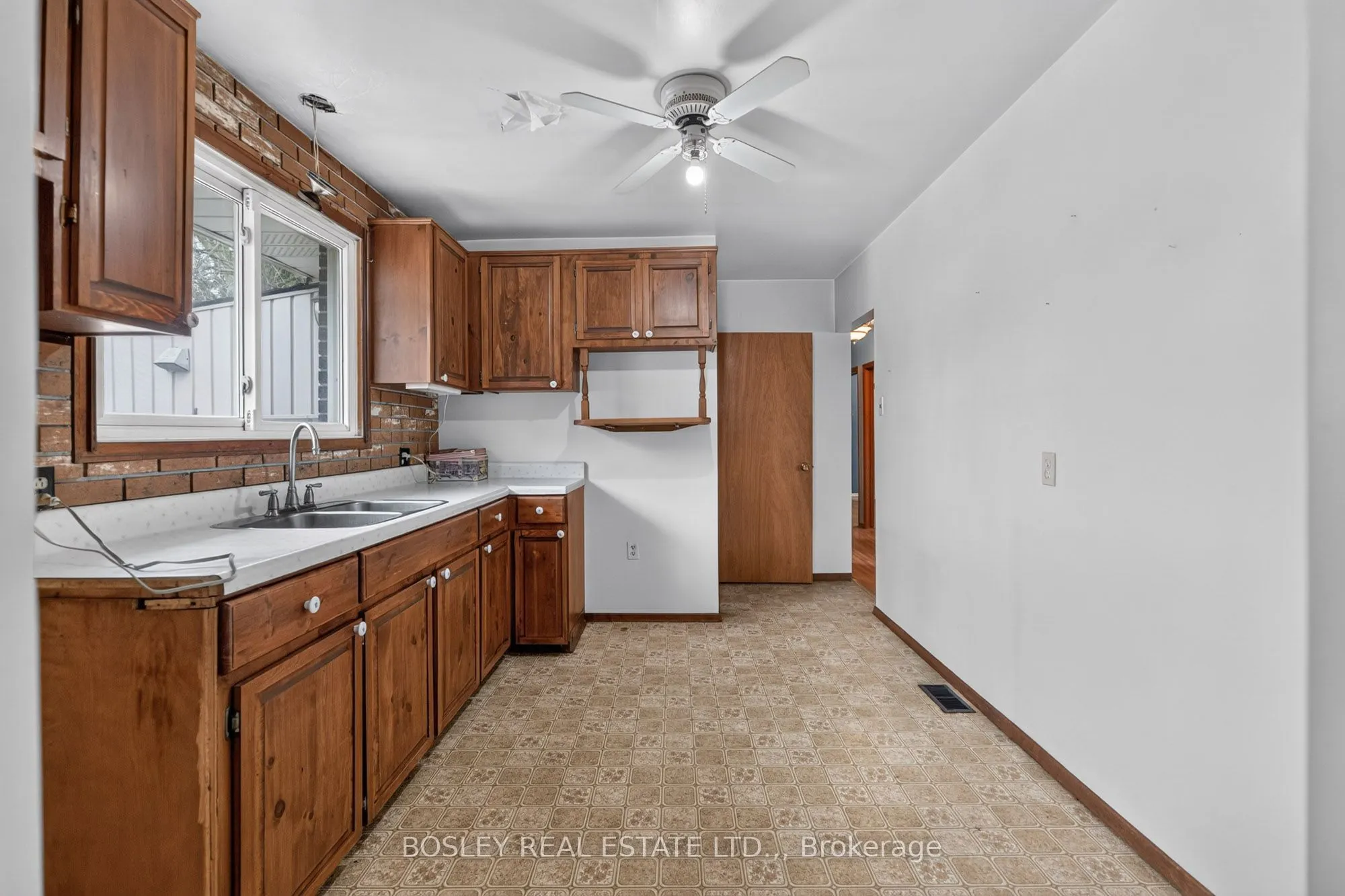 4452 Dorchester Road
