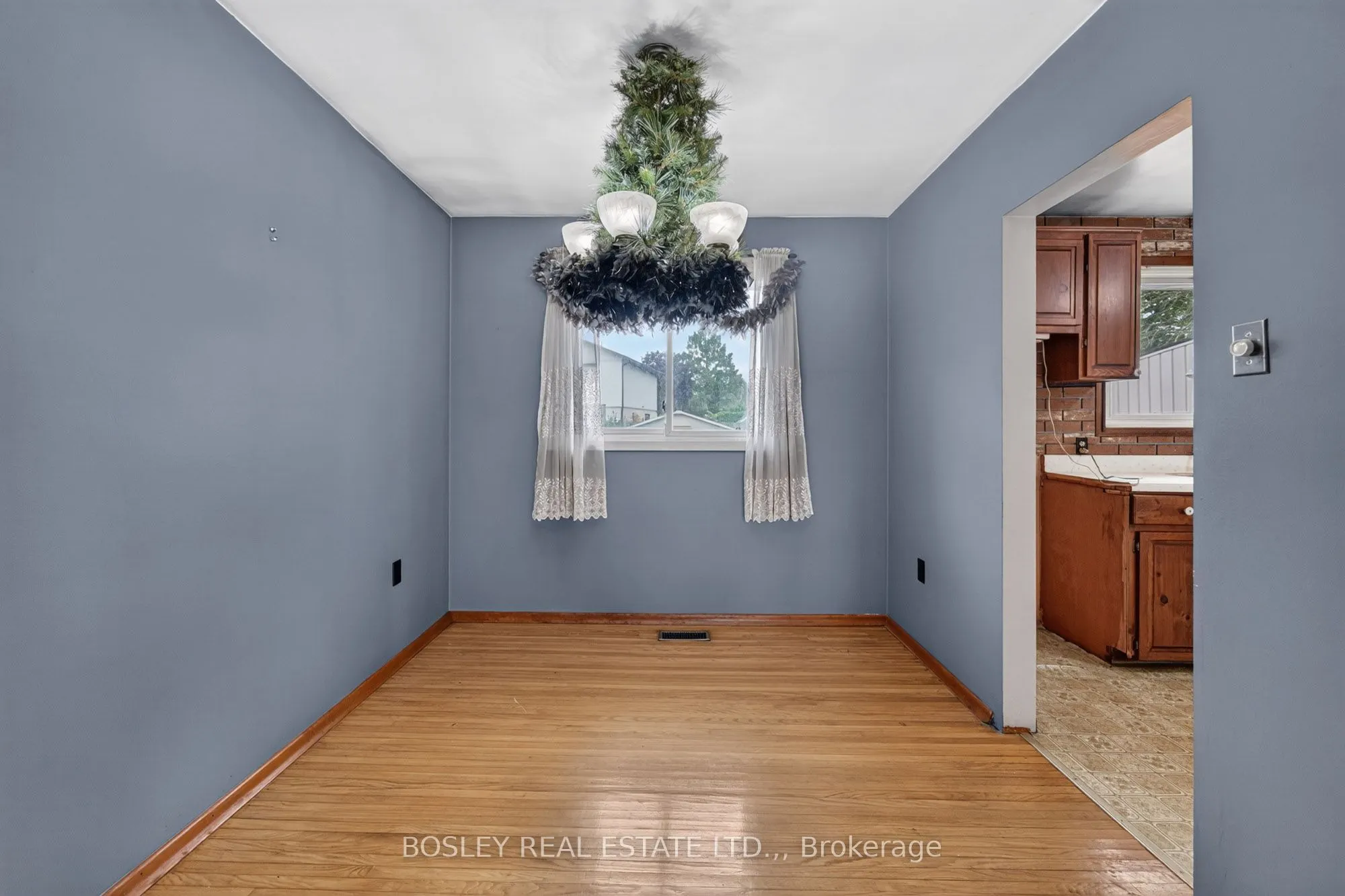 4452 Dorchester Road
