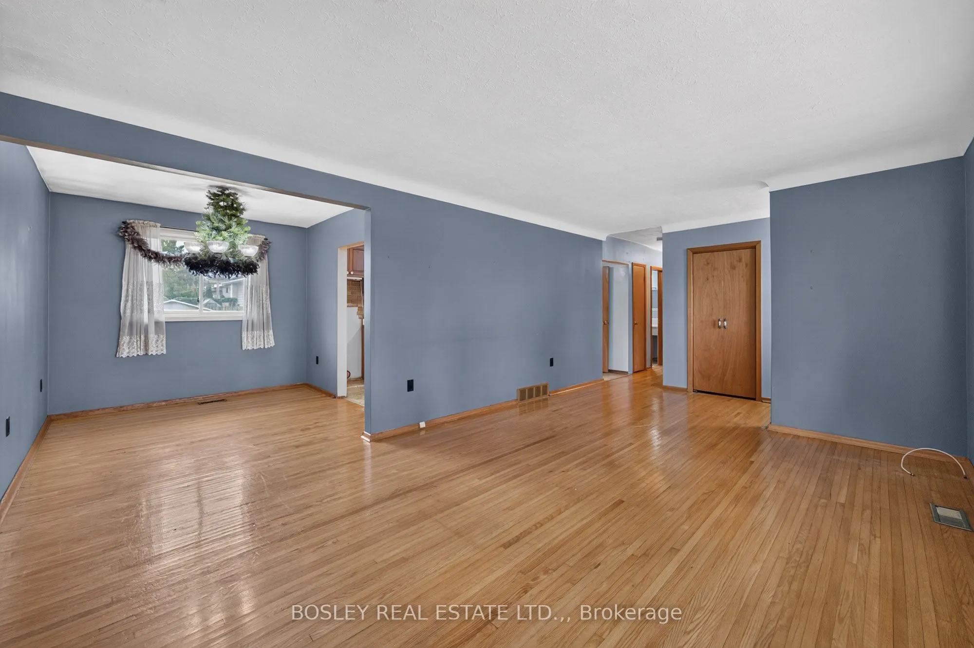 4452 Dorchester Road