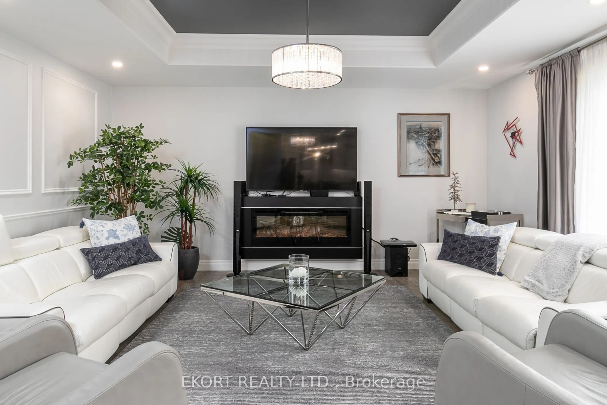 61 HAMPTON RIDGE Drive