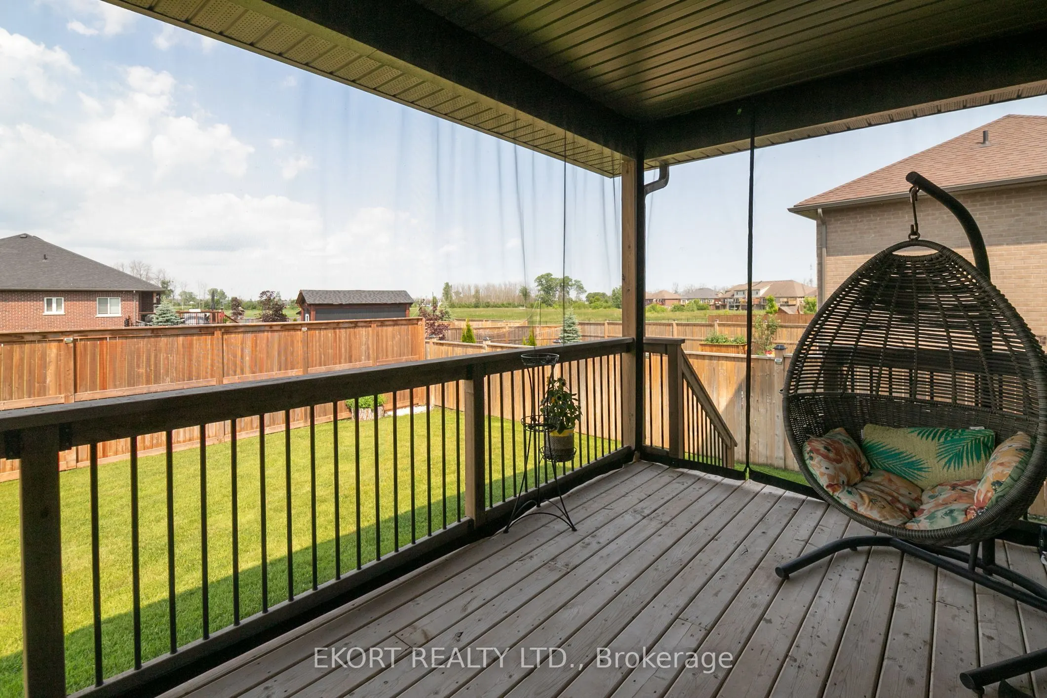 61 HAMPTON RIDGE Drive