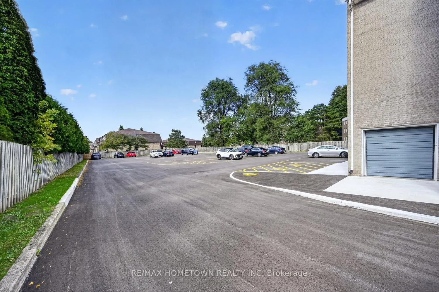 820 Laurier Boulevard #209