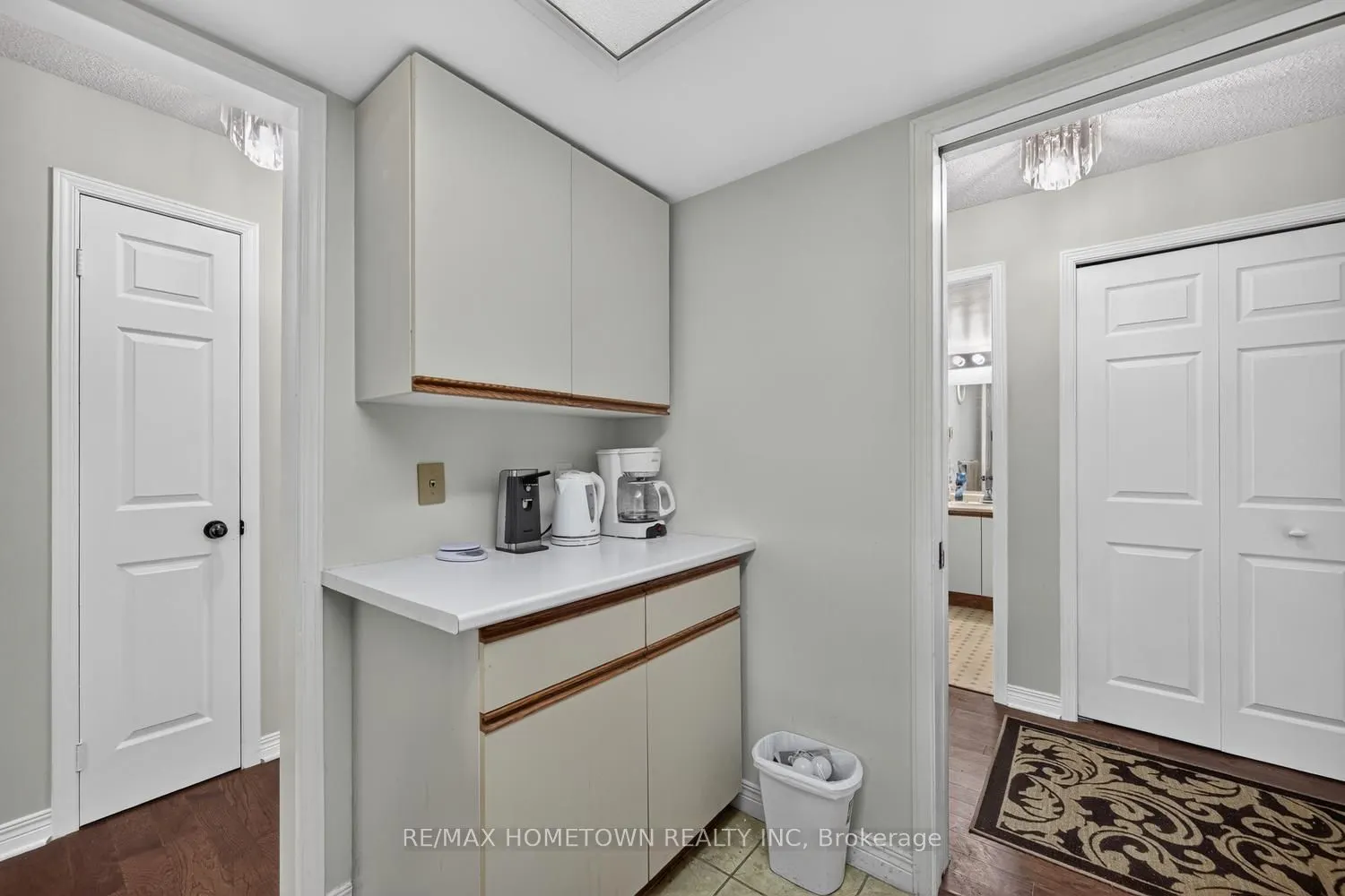 820 Laurier Boulevard #209