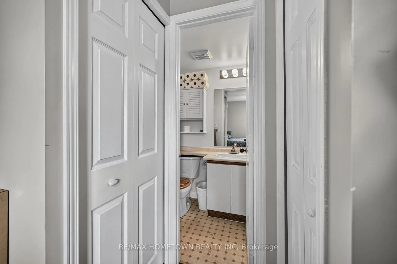 820 Laurier Boulevard #209