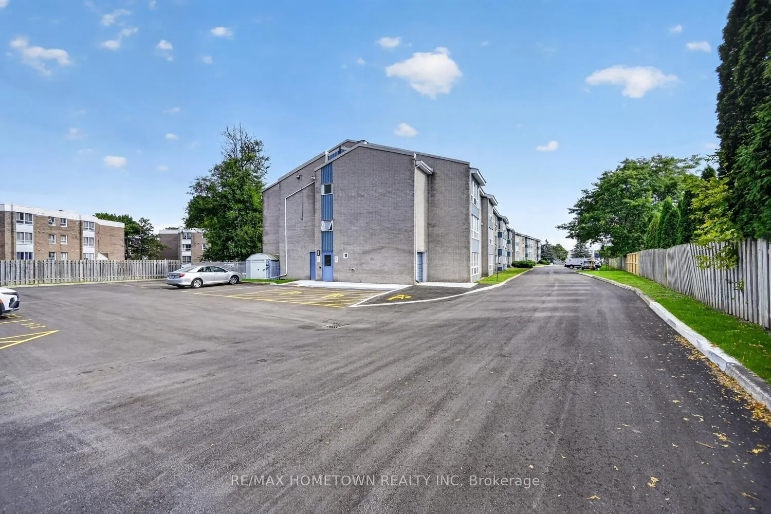 820 Laurier Boulevard #209