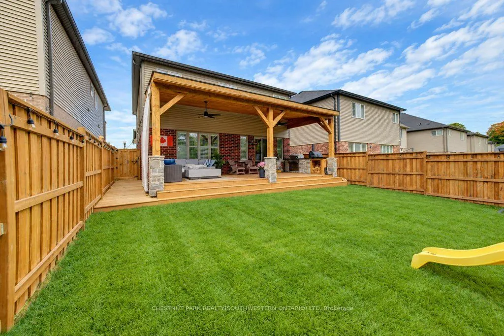 31 Elmbank Trail