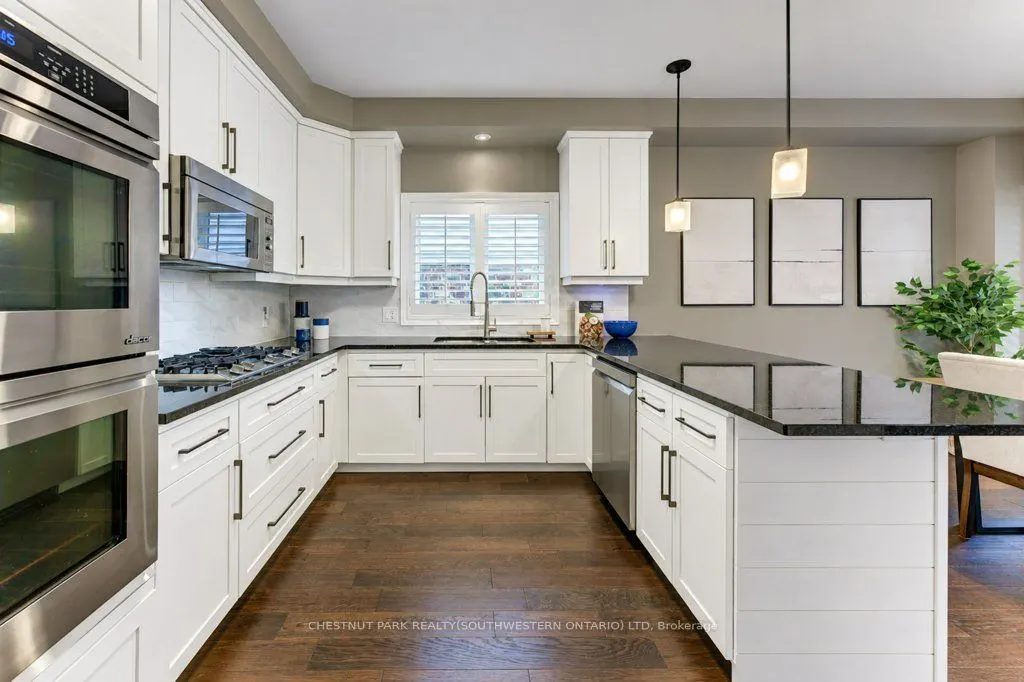 31 Elmbank Trail