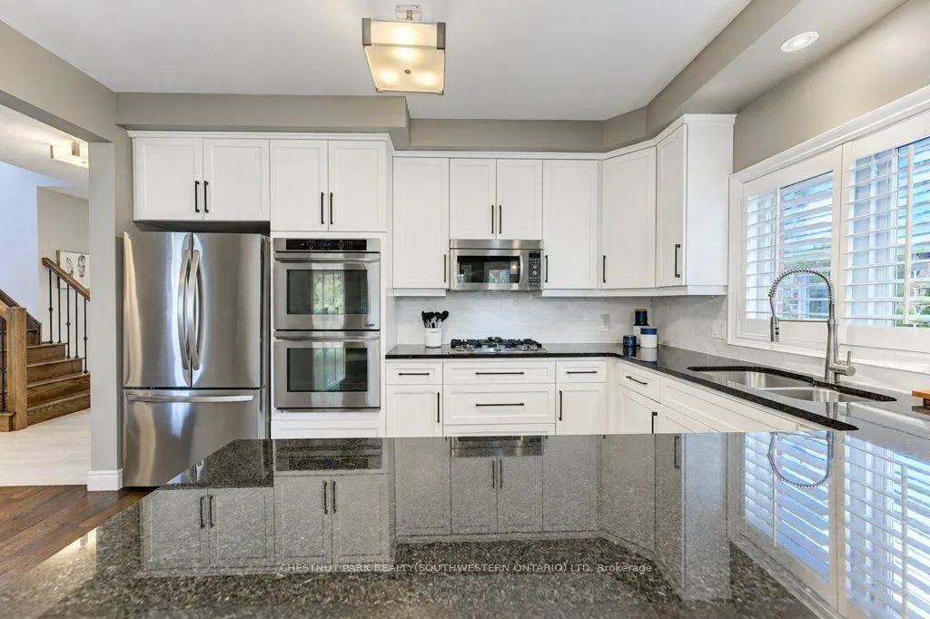 31 Elmbank Trail