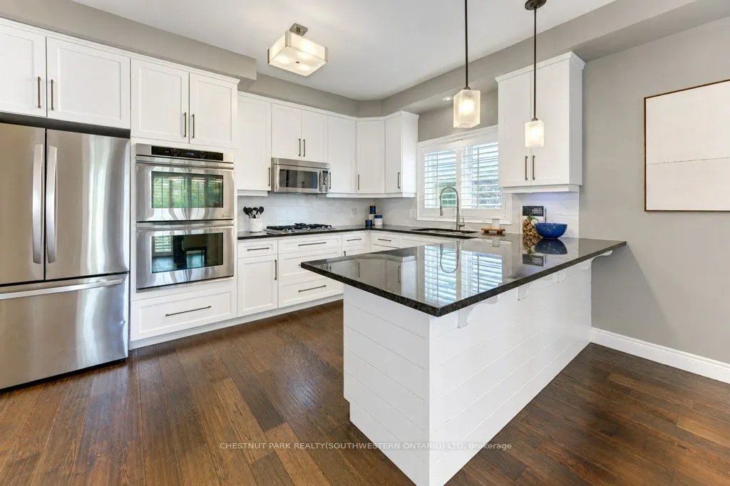 31 Elmbank Trail
