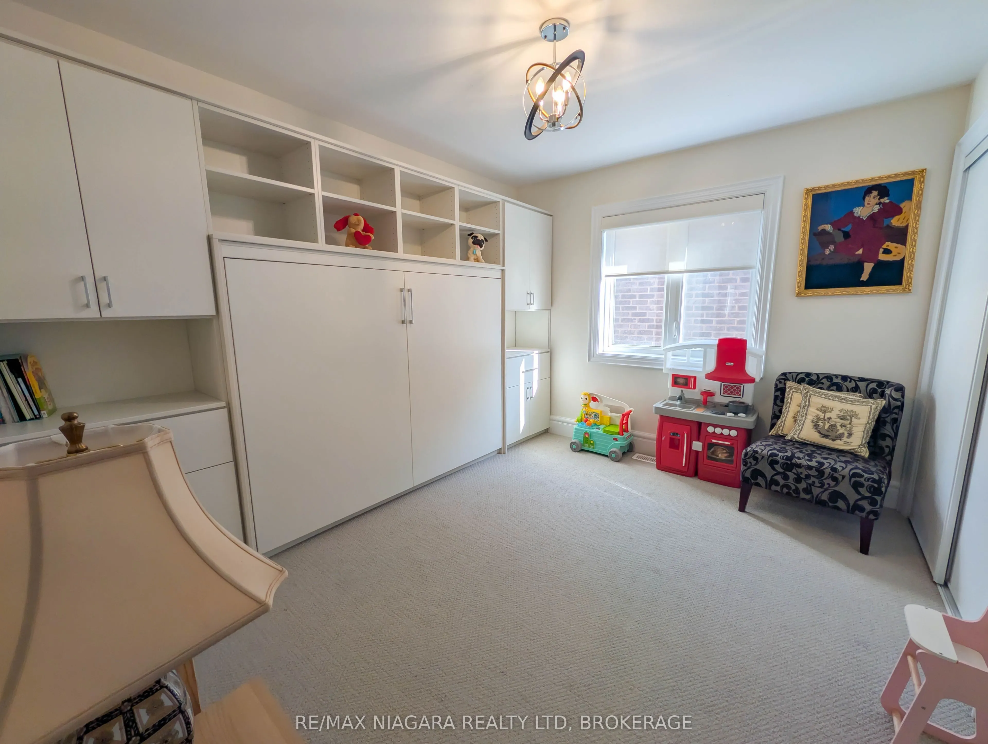 7868 Odell Crescent