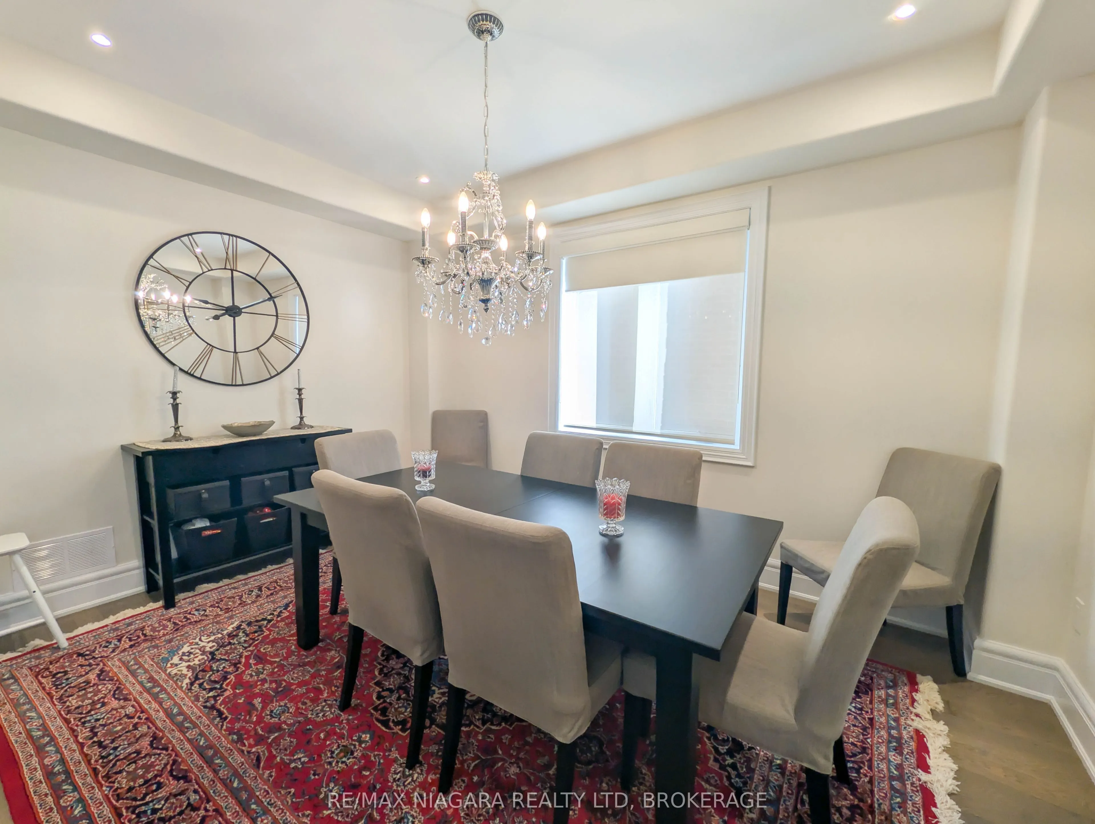 7868 Odell Crescent