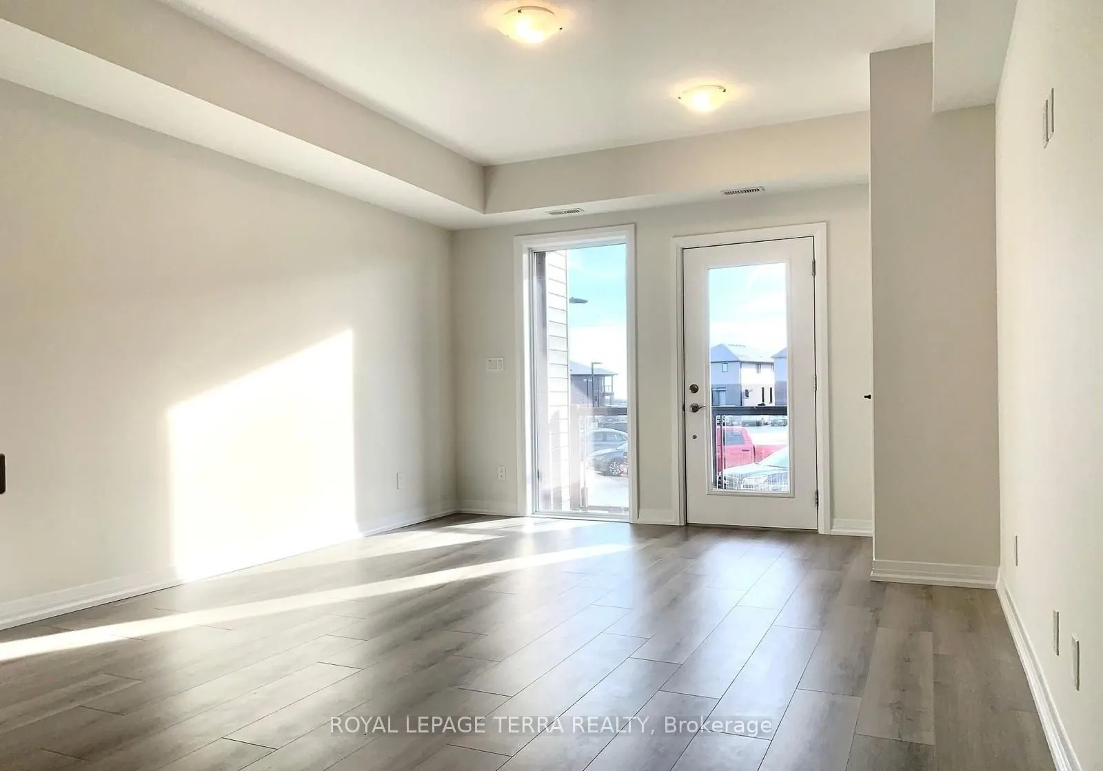 261 Woodbine Avenue #38