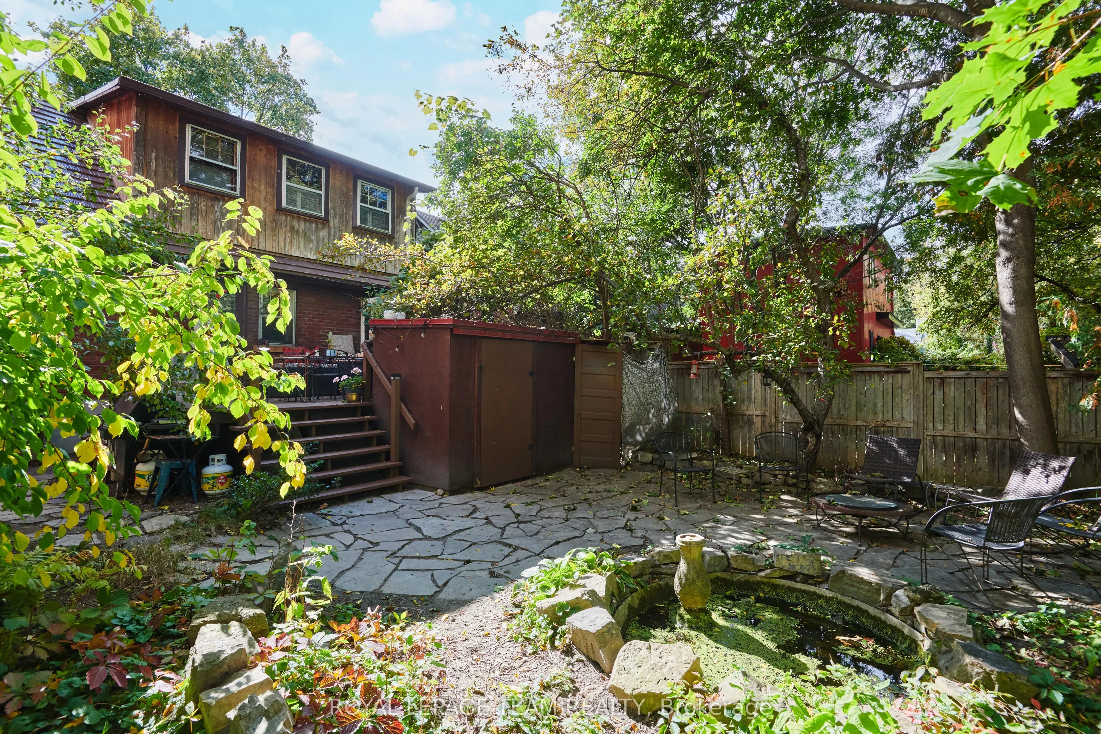 7 Thornton Avenue