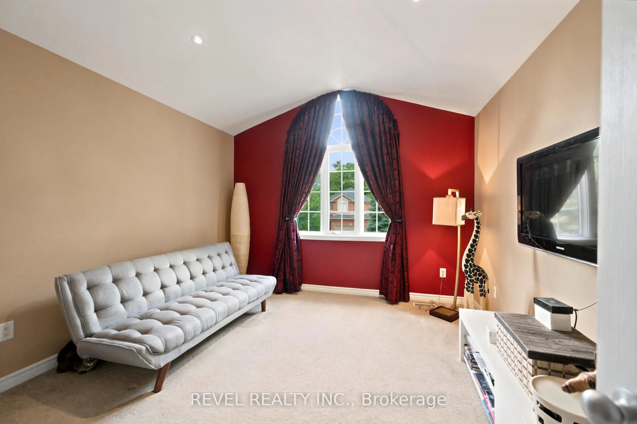 207 Valridge Drive